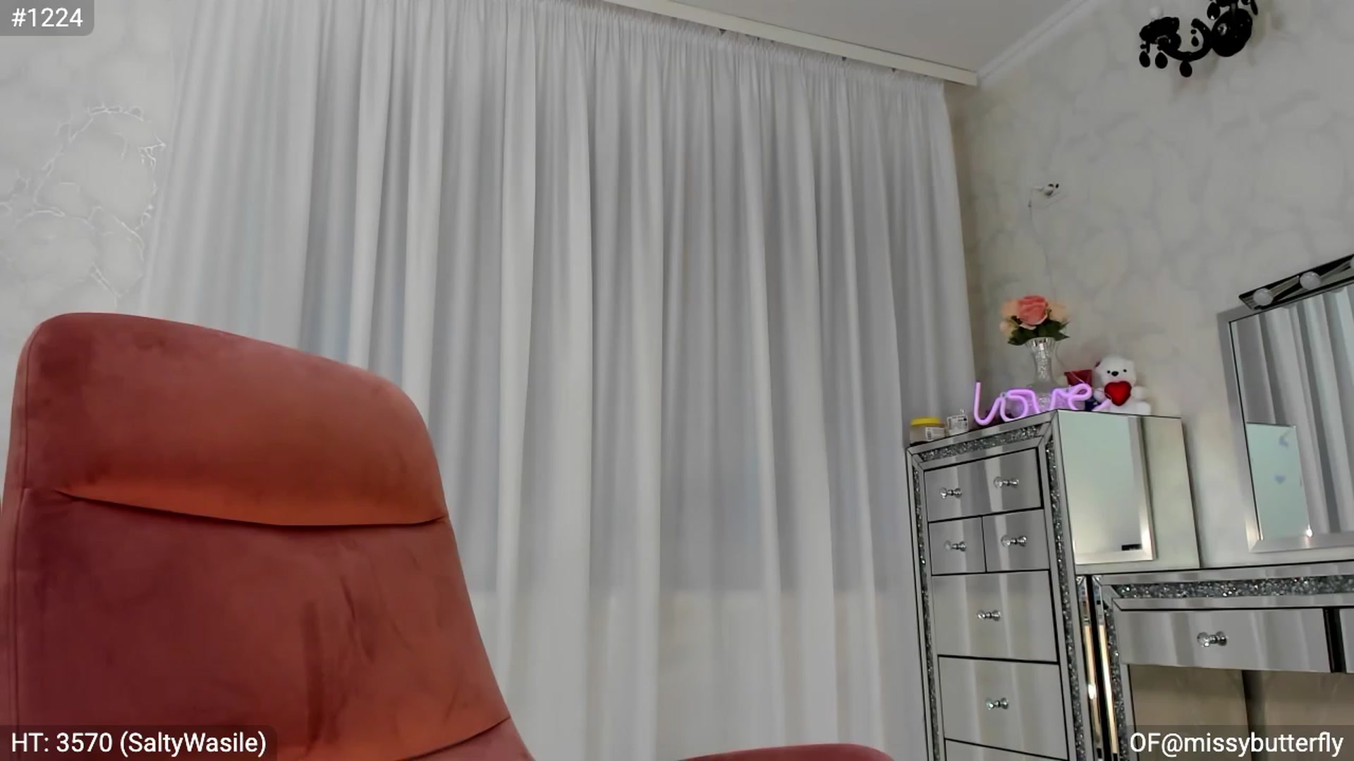 Gallery image thumbnail from MissButterfly's myfreecams stream on, 01/12/2023, 07:26 image 13 of 20