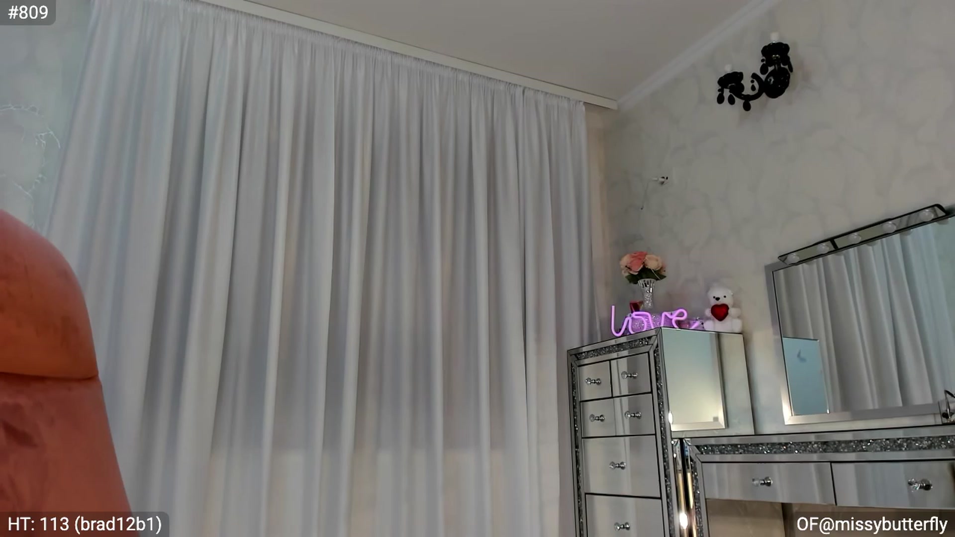 Gallery image thumbnail from MissButterfly's myfreecams stream on, 02/02/2023, 06:00 image 18 of 20