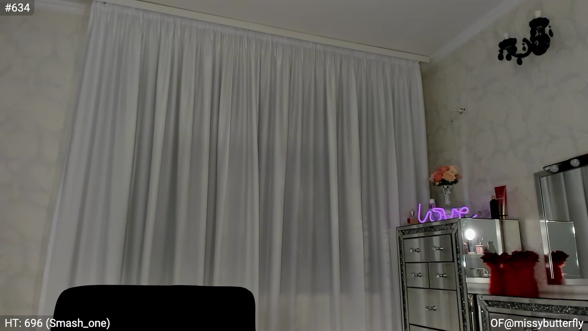 Gallery image thumbnail from MissButterfly's myfreecams stream on, 03/16/2023, 04:19 image 1 of 20