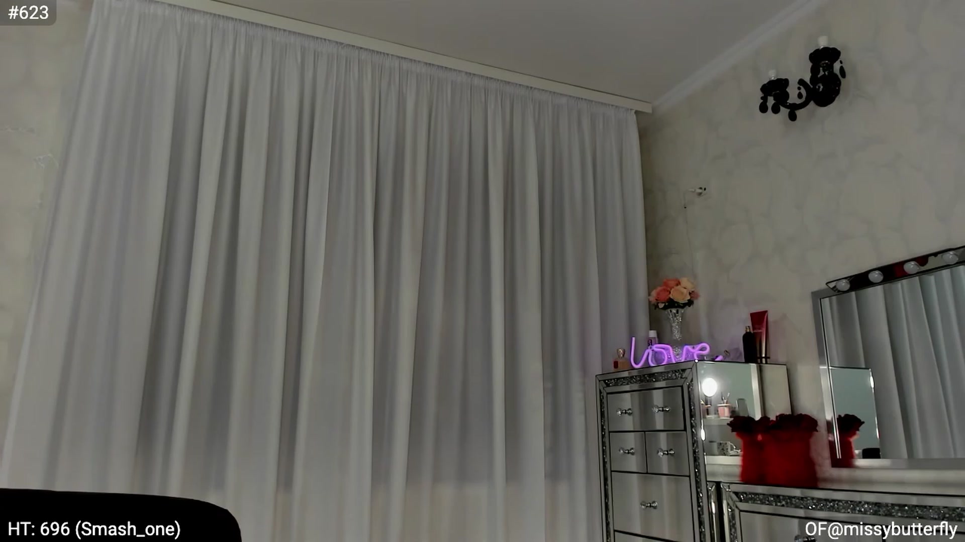 Gallery image thumbnail from MissButterfly's myfreecams stream on, 03/16/2023, 04:19 image 12 of 20