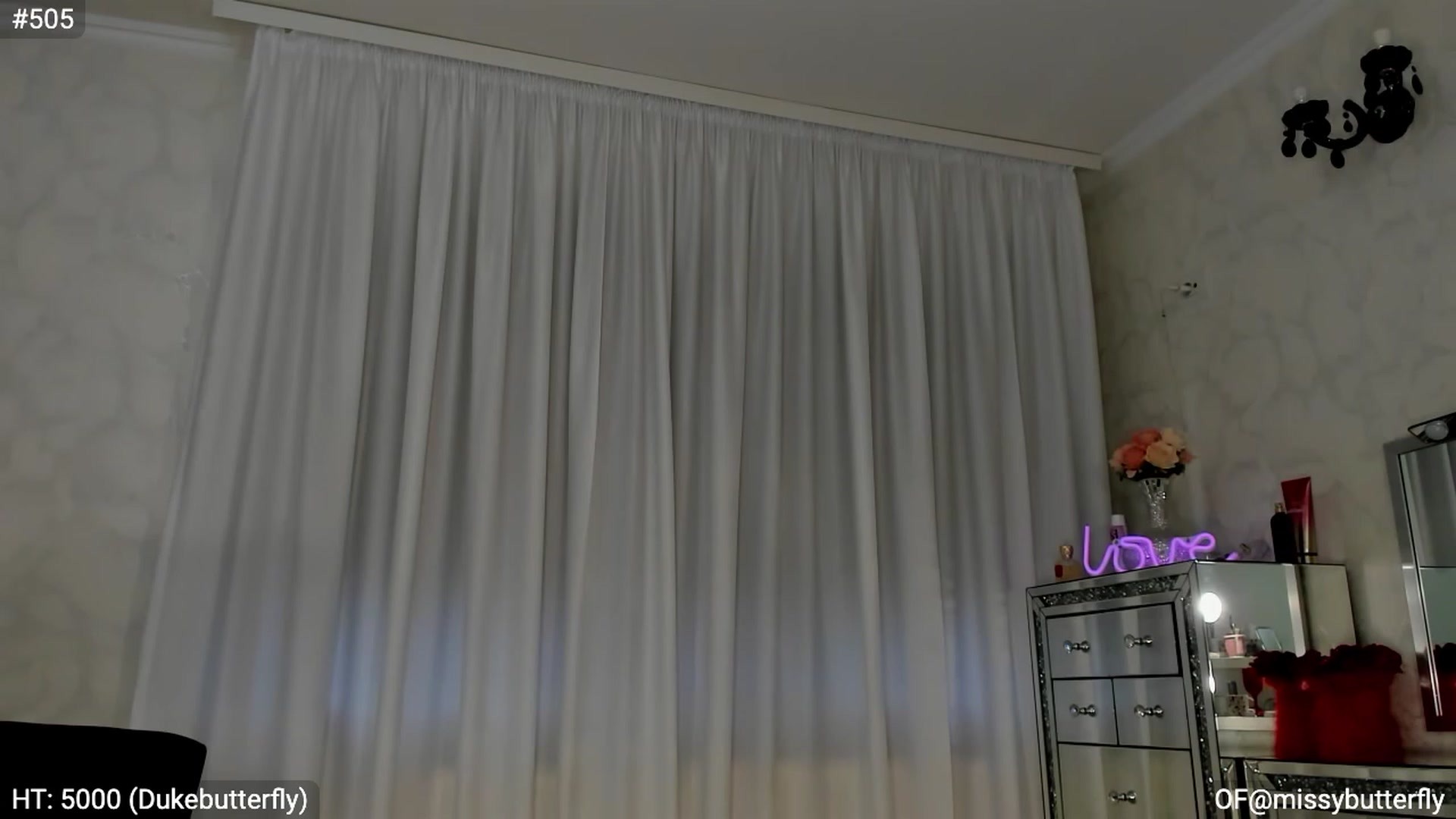Gallery image thumbnail from MissButterfly's myfreecams stream on, 03/16/2023, 08:11 image 15 of 20