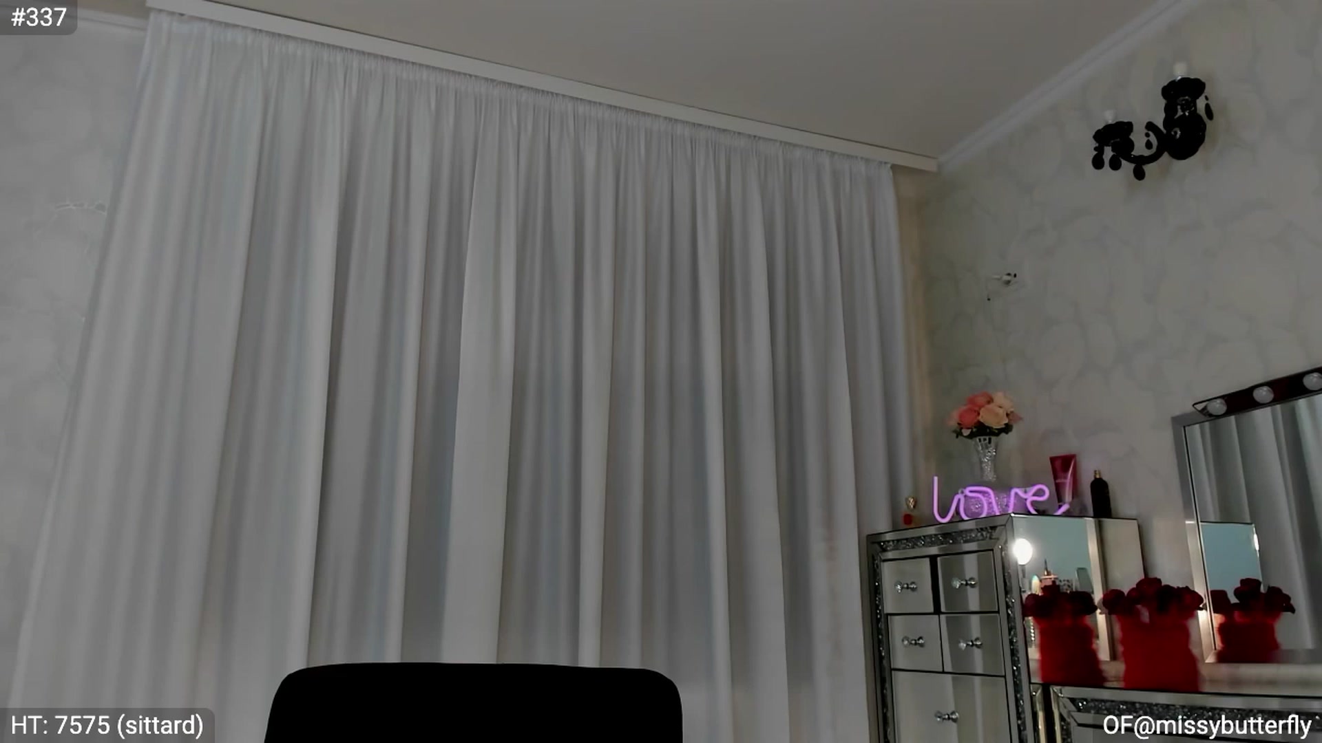 Gallery image thumbnail from MissButterfly's myfreecams stream on, 03/18/2023, 08:44 image 15 of 20
