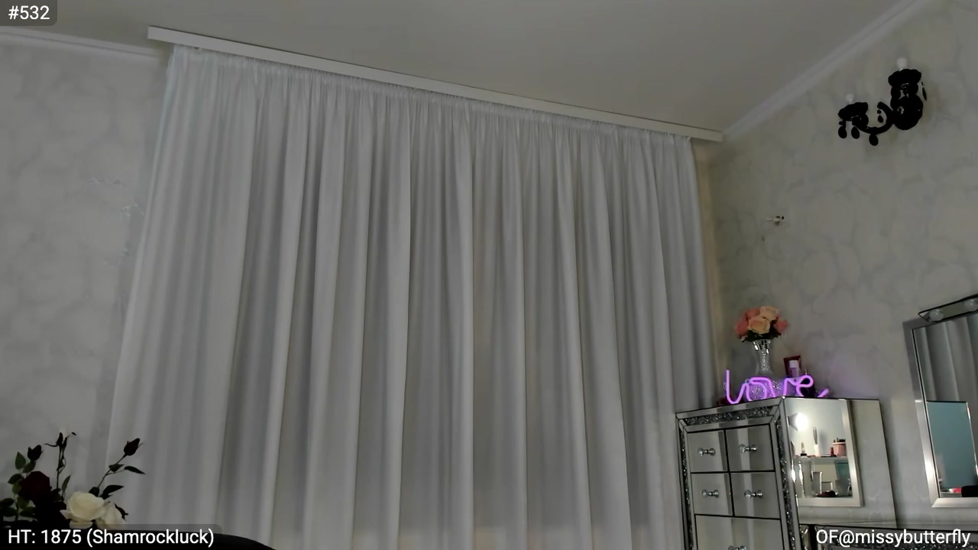 Gallery image thumbnail from MissButterfly's myfreecams stream on, 03/30/2023, 06:20 image 12 of 20