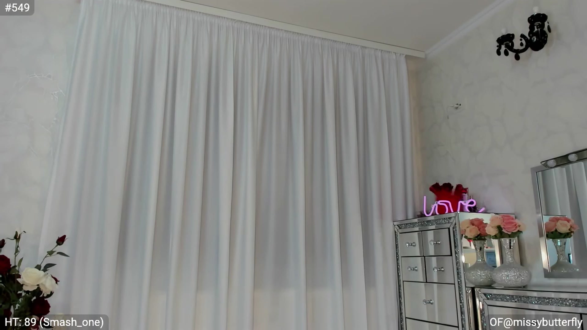 Gallery image thumbnail from MissButterfly's myfreecams stream on, 03/31/2023, 03:21 image 4 of 20