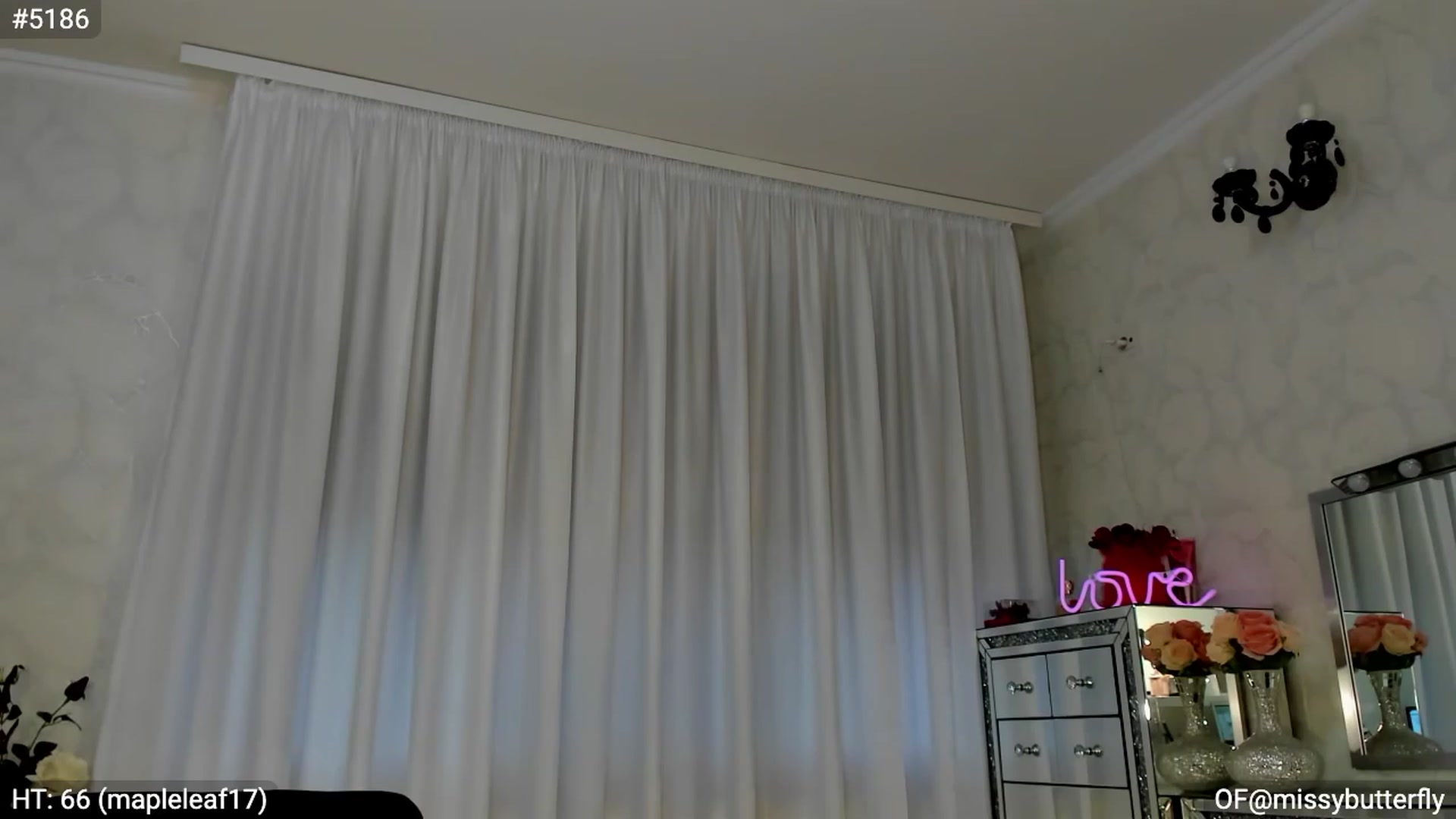 Gallery image thumbnail from MissButterfly's myfreecams stream on, 04/06/2023, 05:18 image 18 of 20