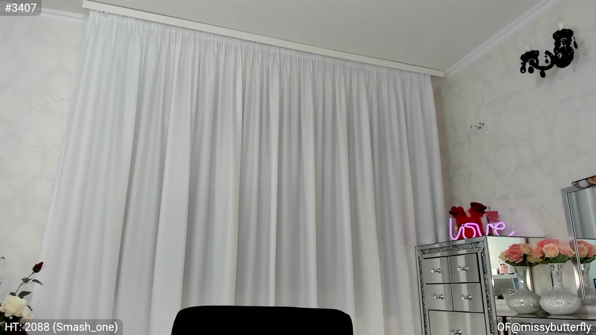 Gallery image thumbnail from MissButterfly's myfreecams stream on, 04/13/2023, 02:00 image 15 of 20