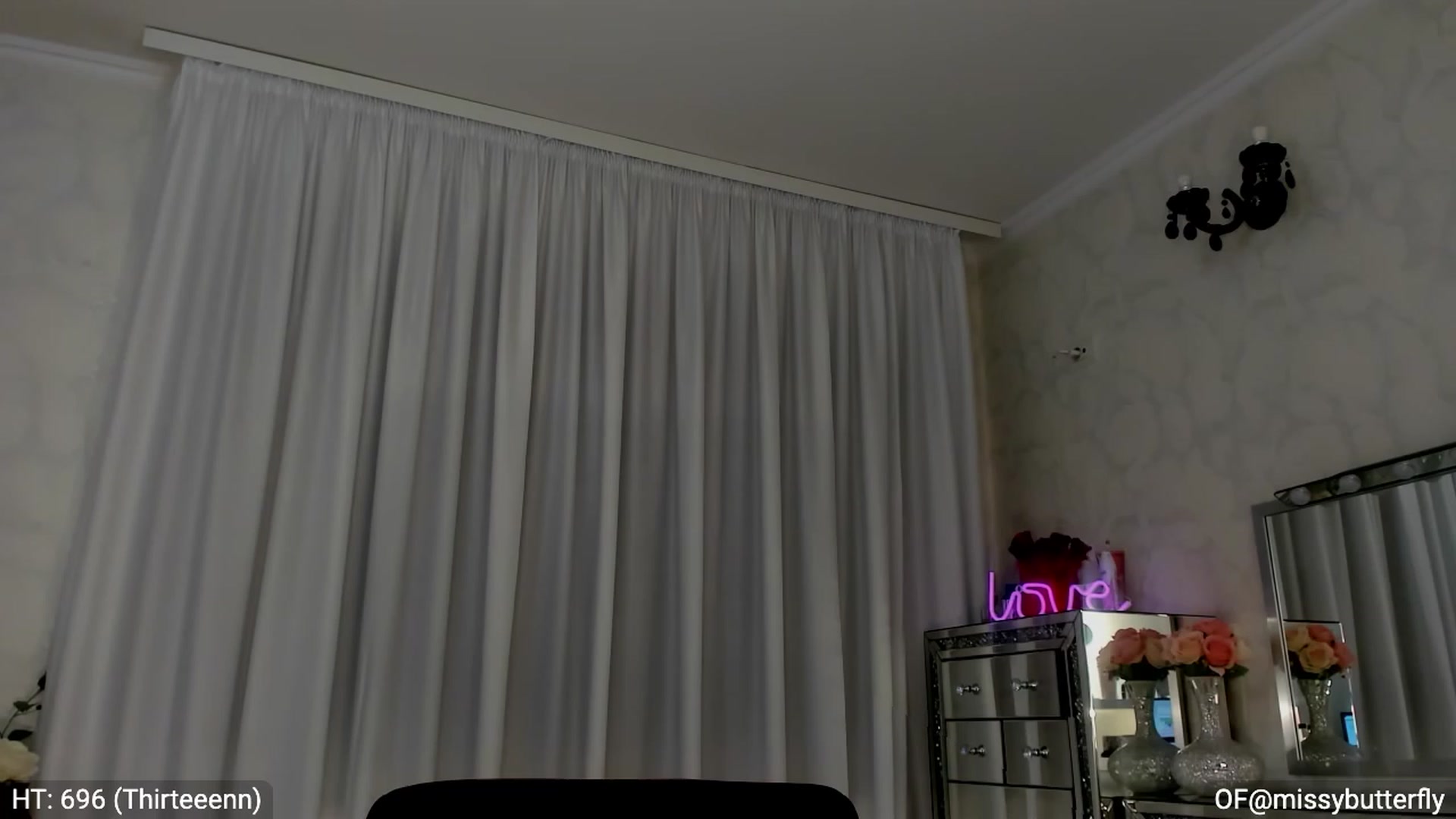 Gallery image thumbnail from MissButterfly's myfreecams stream on, 04/29/2023, 02:32 image 1 of 20