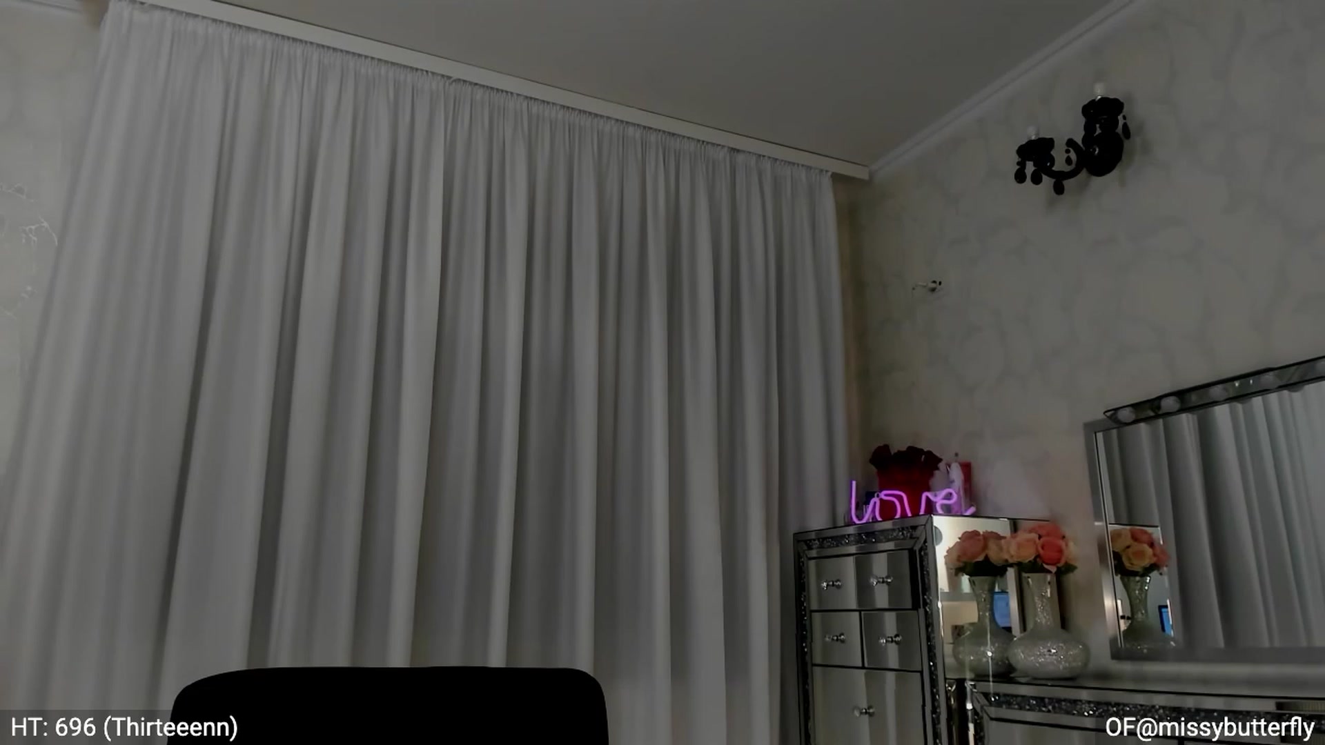 Gallery image thumbnail from MissButterfly's myfreecams stream on, 04/29/2023, 07:41 image 8 of 20