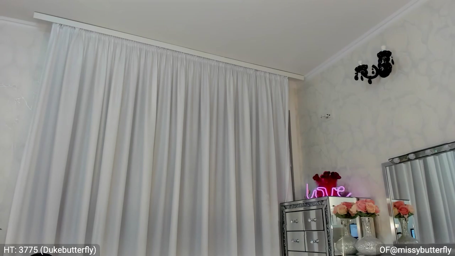 Gallery image thumbnail from MissButterfly's myfreecams stream on, 05/13/2023, 10:12 image 6 of 20