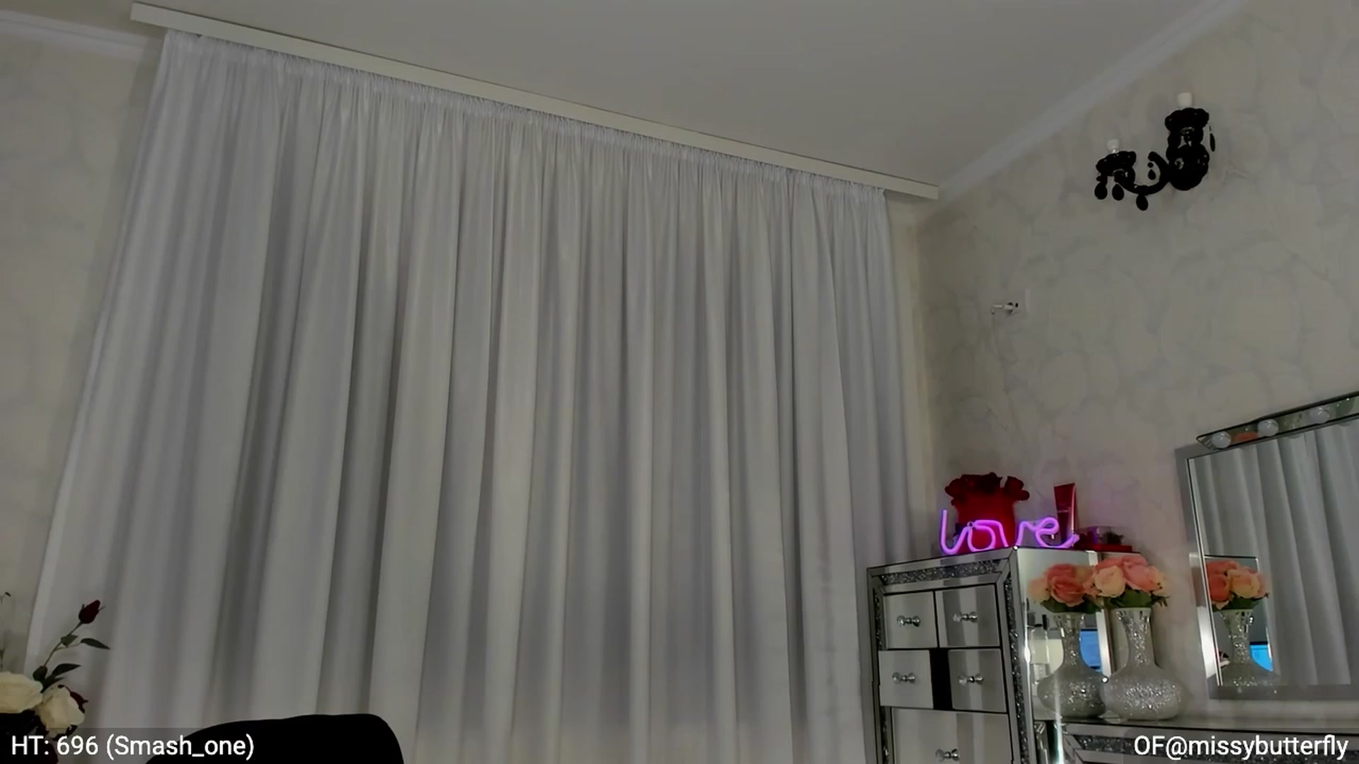 Gallery image thumbnail from MissButterfly's myfreecams stream on, 05/18/2023, 02:30 image 18 of 20