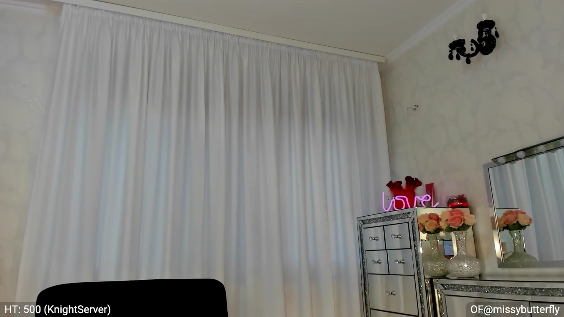 Gallery image thumbnail from MissButterfly's myfreecams stream on, 05/26/2023, 04:25 image 6 of 20