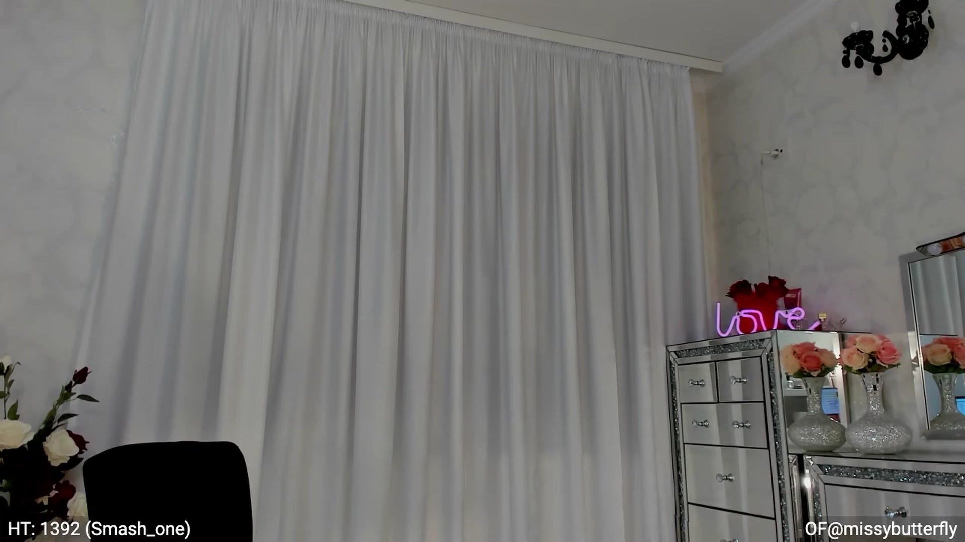 Gallery image thumbnail from MissButterfly's myfreecams stream on, 06/17/2023, 06:12 image 7 of 20