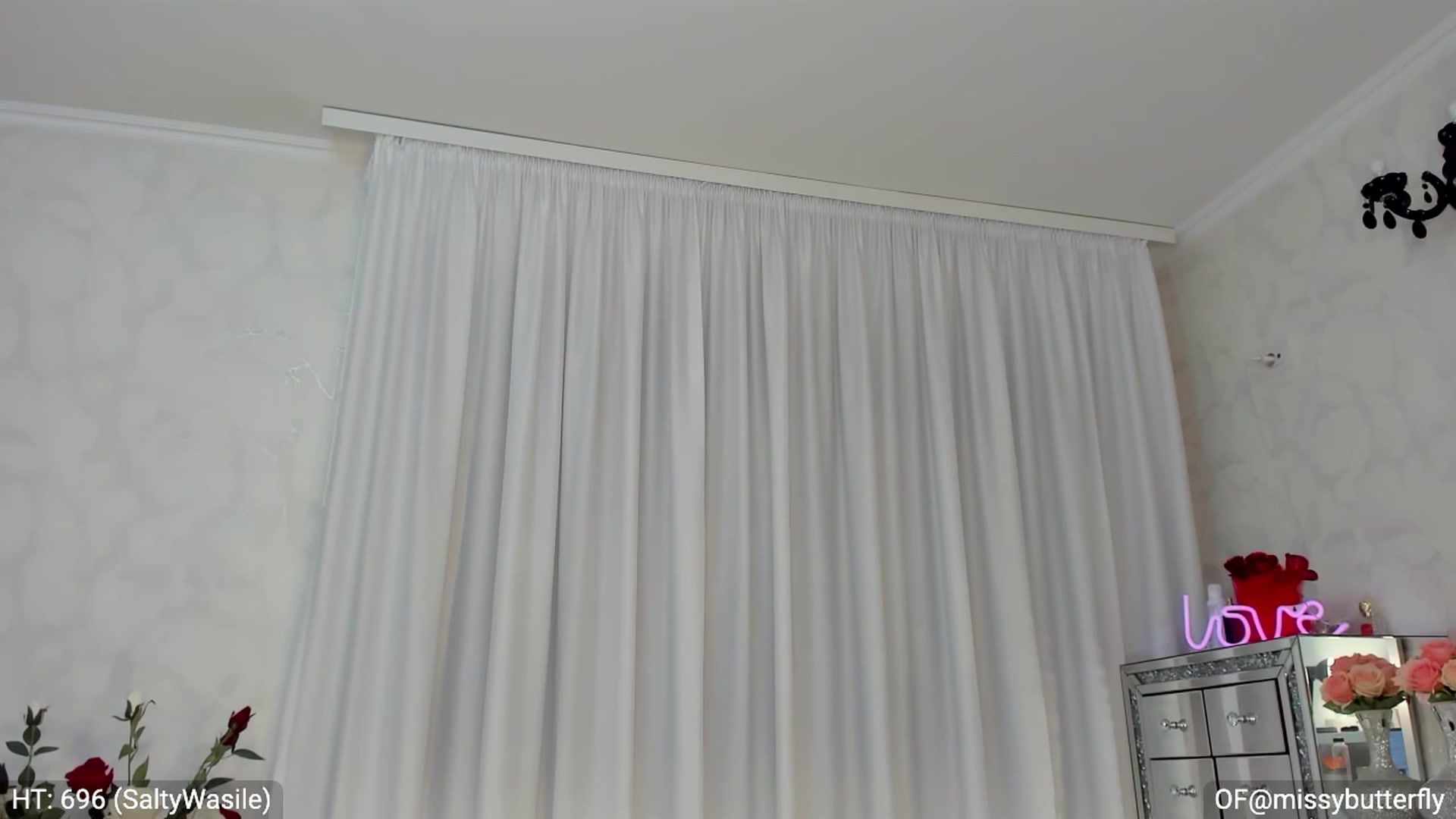 Gallery image thumbnail from MissButterfly's myfreecams stream on, 06/23/2023, 01:13 image 14 of 20
