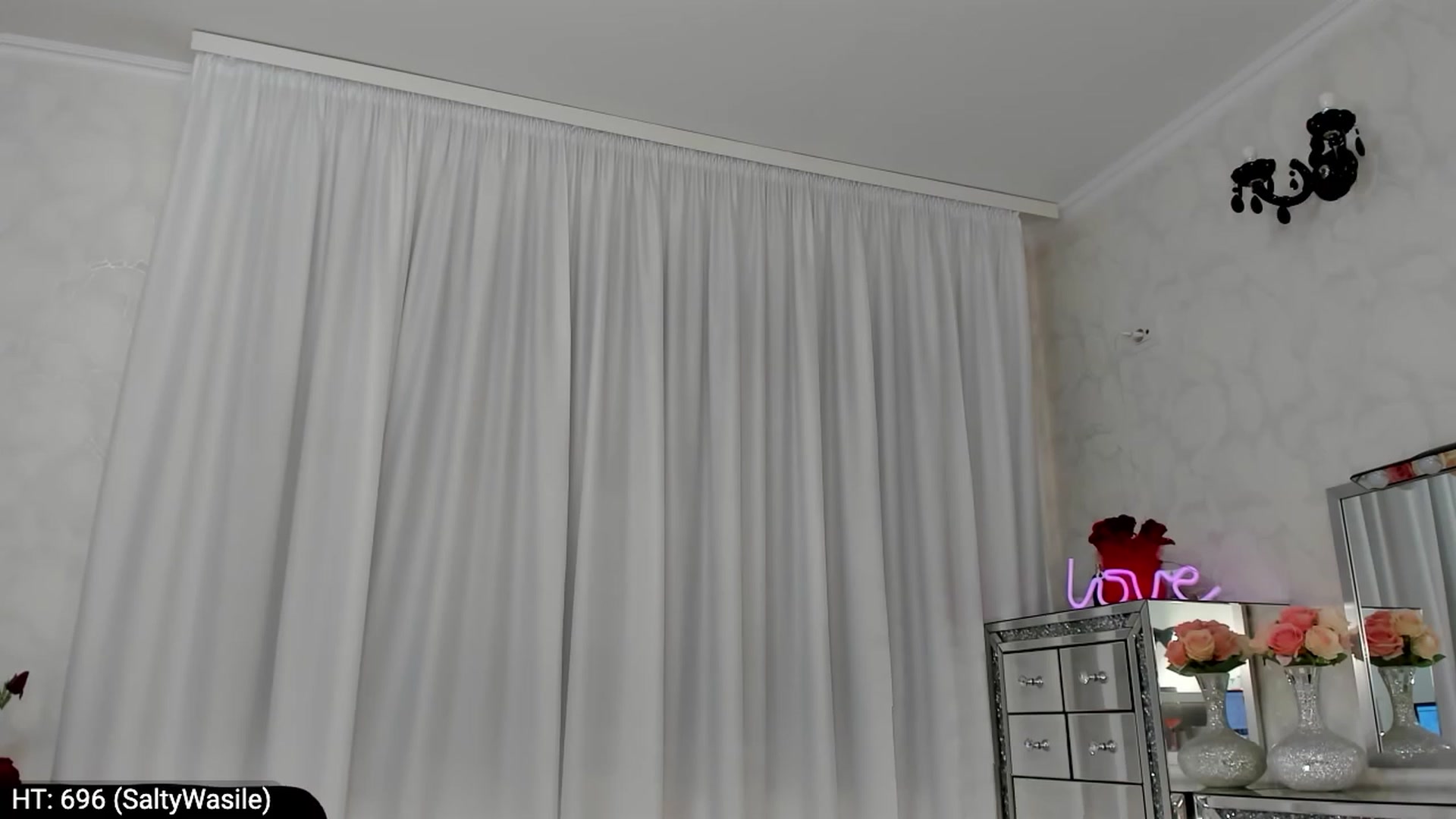 Gallery image thumbnail from MissButterfly's myfreecams stream on, 07/06/2023, 02:54 image 4 of 20