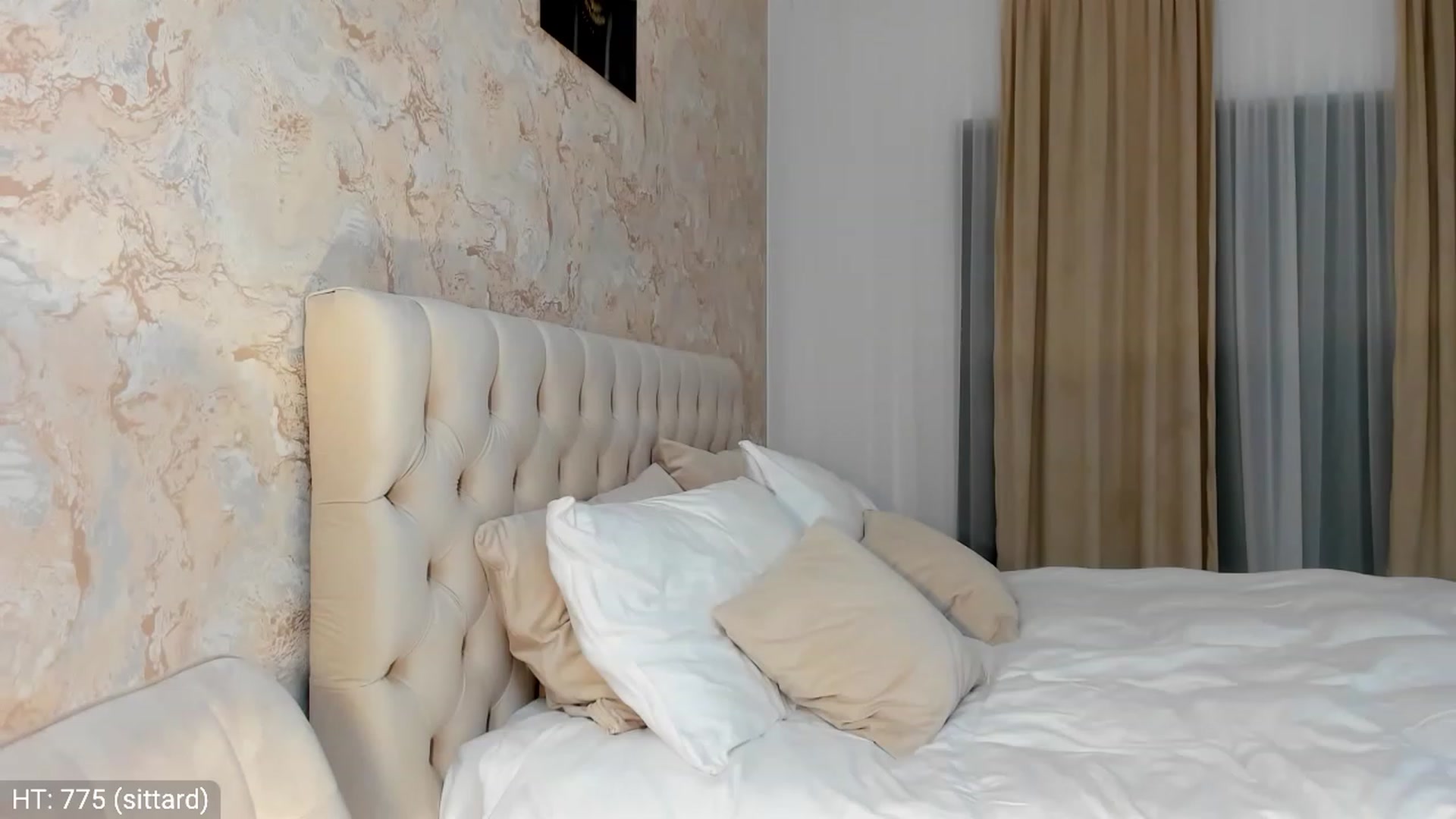 Gallery image thumbnail from MissButterfly's myfreecams stream on, 08/17/2023, 23:29 image 18 of 20