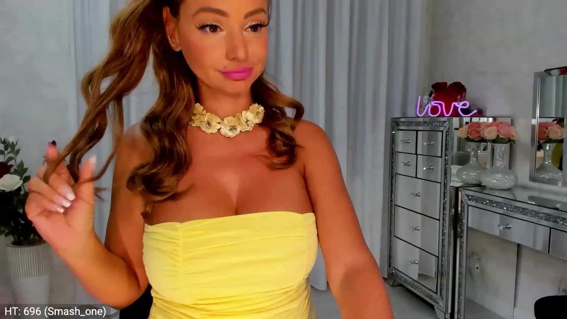 Gallery image thumbnail from MissButterfly's myfreecams stream on, 09/02/2023, 01:49 image 5 of 20