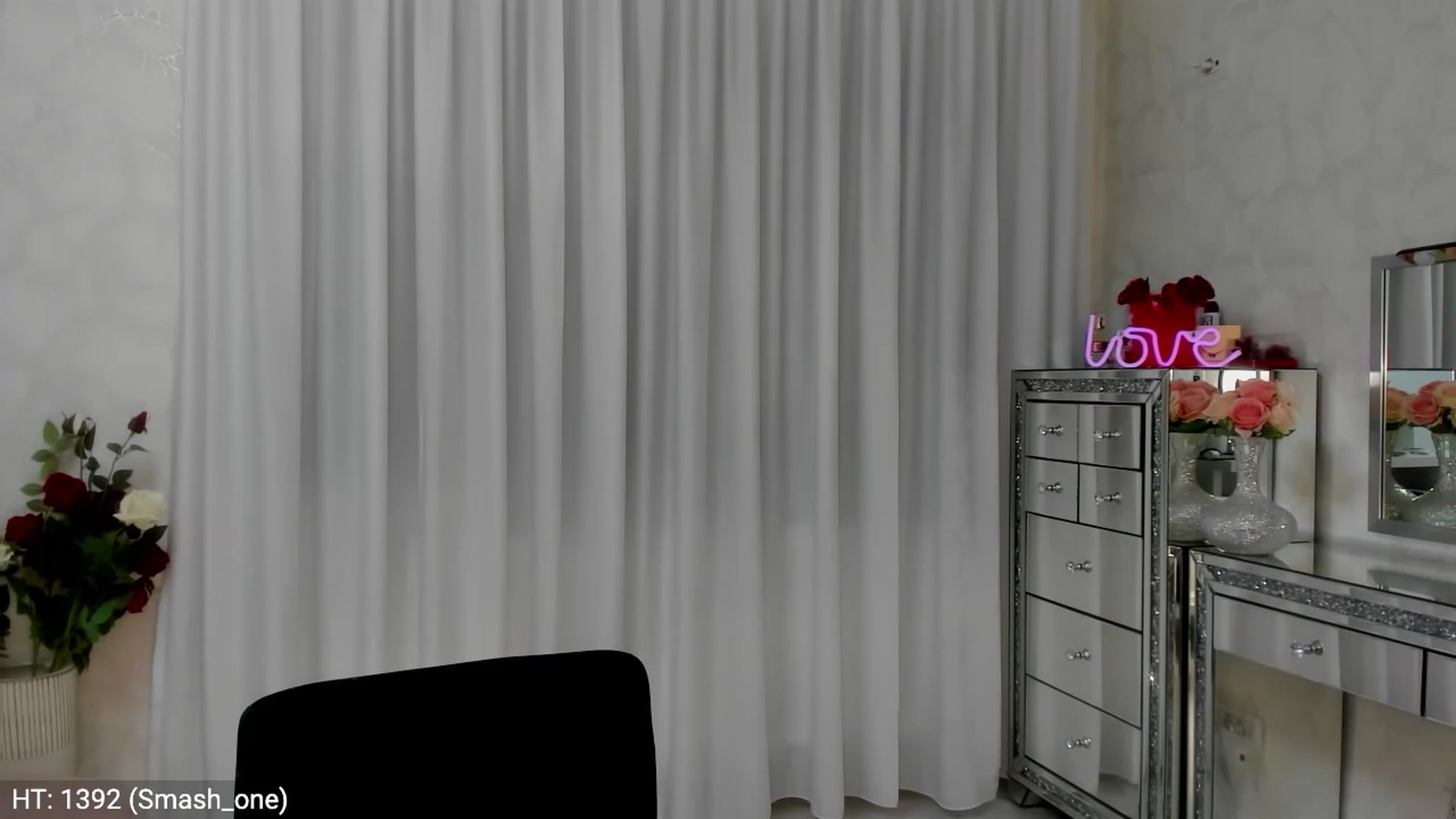 Gallery image thumbnail from MissButterfly's myfreecams stream on, 10/13/2023, 24:02 image 17 of 20