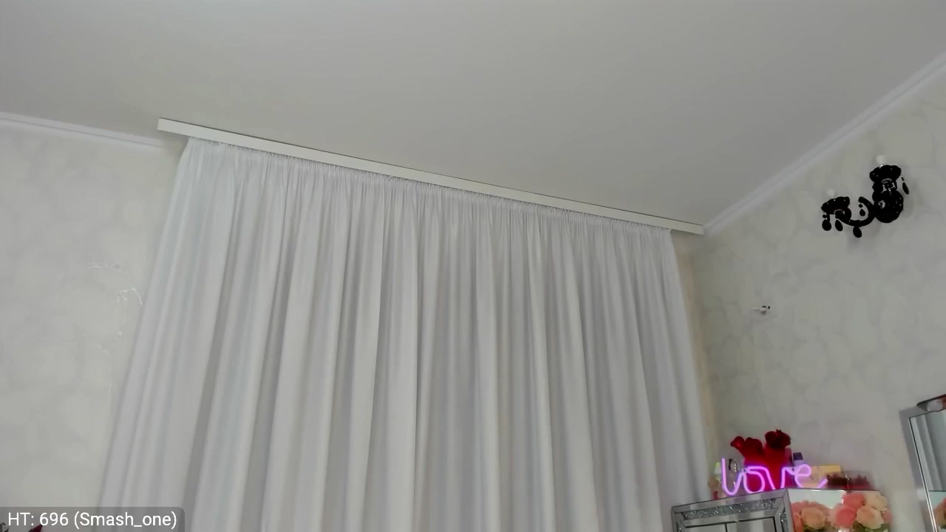 Gallery image thumbnail from MissButterfly's myfreecams stream on, 10/20/2023, 24:03 image 8 of 20