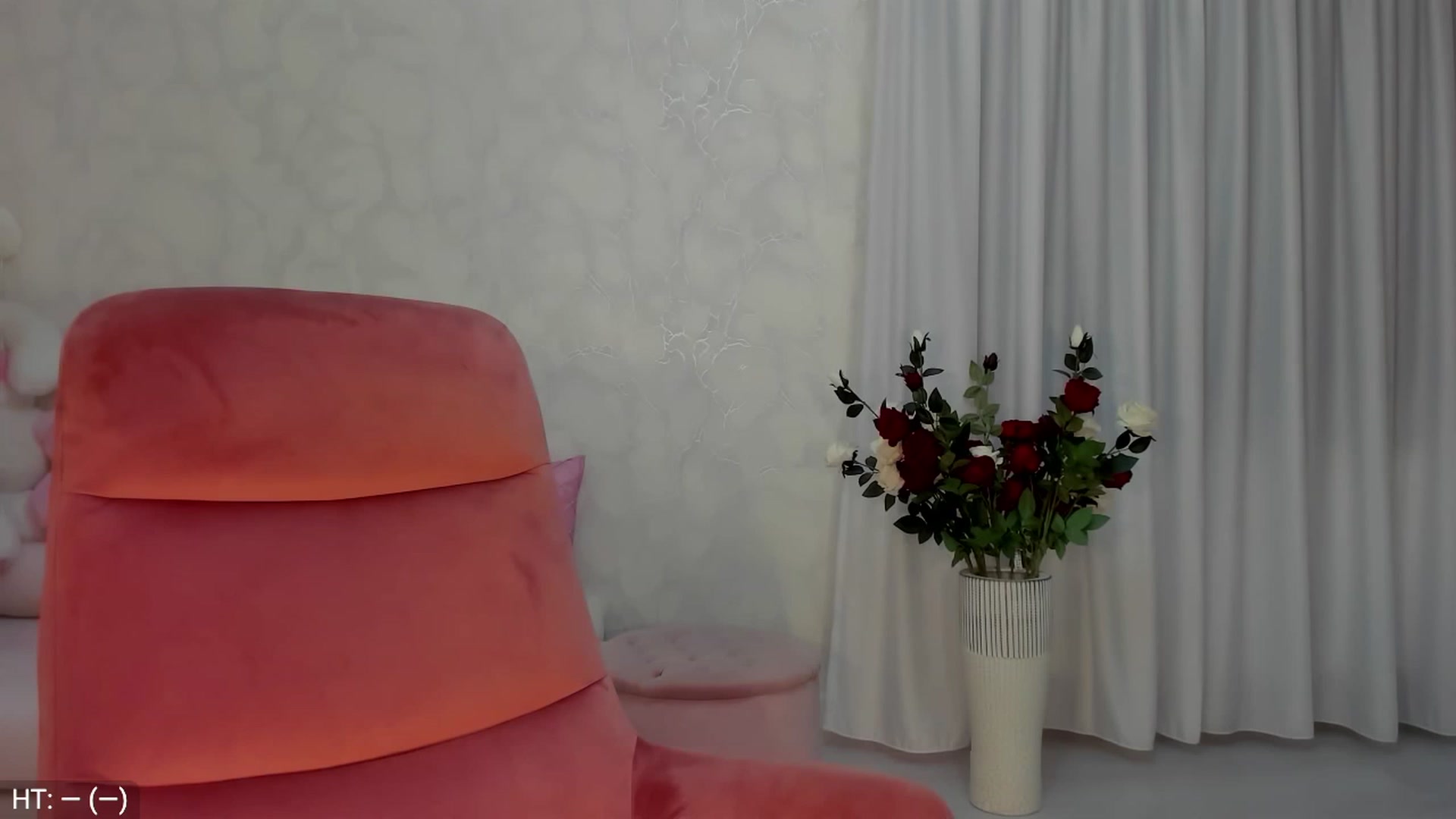 Gallery image thumbnail from MissButterfly's myfreecams stream on, 10/25/2023, 23:03 image 5 of 20