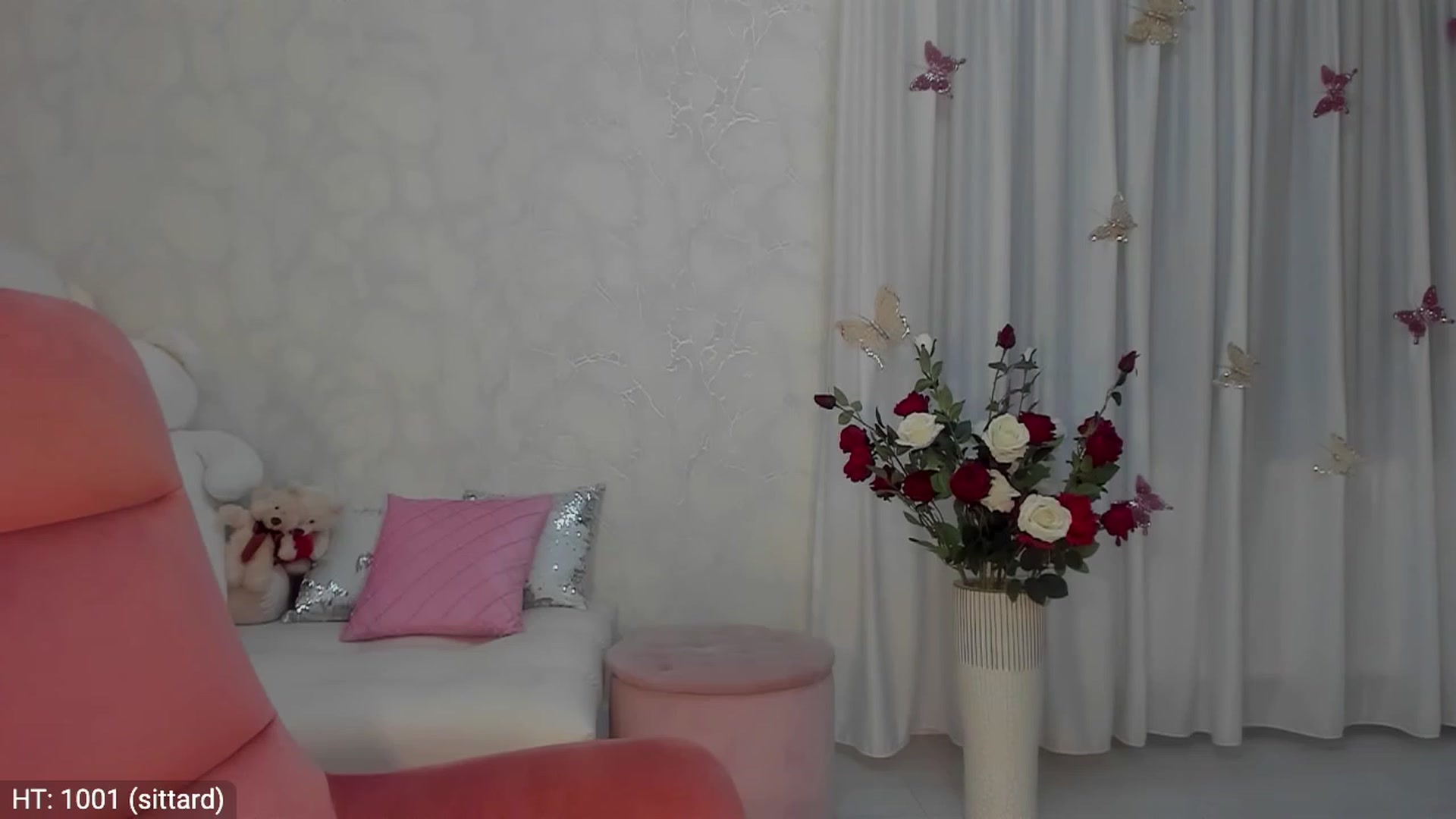 Gallery image thumbnail from MissButterfly's myfreecams stream on, 11/09/2023, 23:27 image 10 of 20