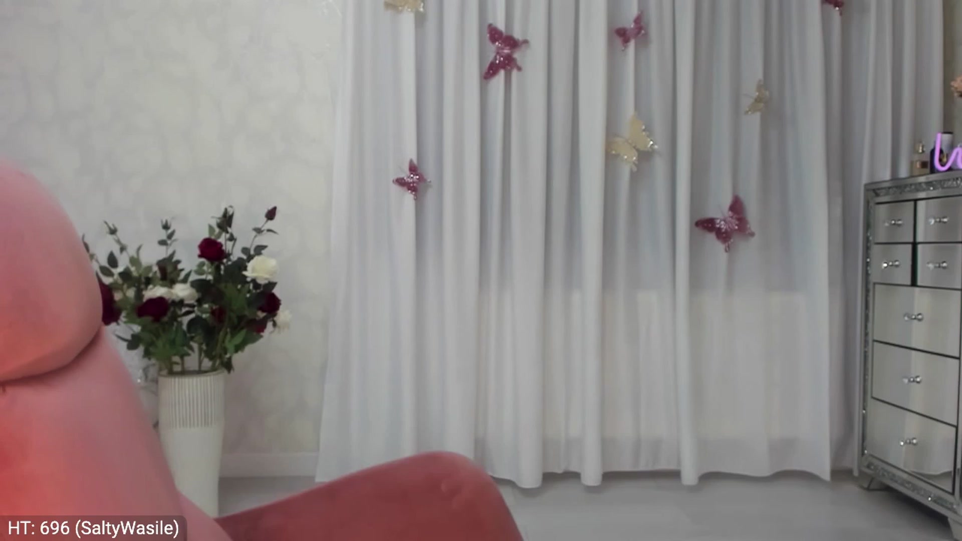 Gallery image thumbnail from MissButterfly's myfreecams stream on, 11/24/2023, 05:16 image 2 of 20