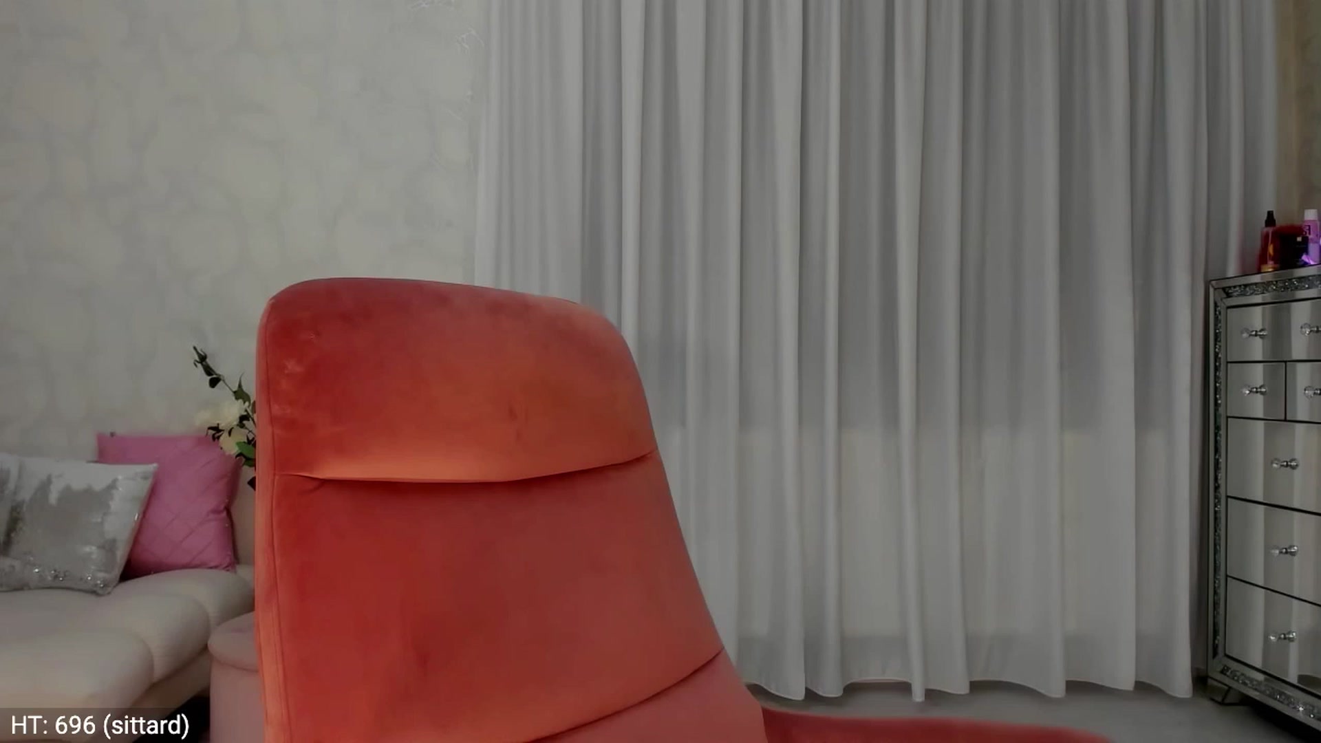Gallery image thumbnail from MissButterfly's myfreecams stream on, 02/01/2024, 04:00 image 3 of 20