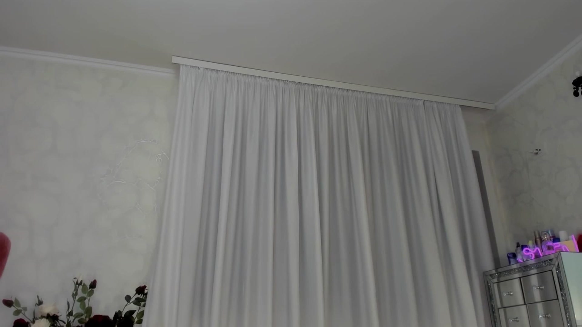 Gallery image thumbnail from MissButterfly's myfreecams stream on, 03/14/2024, 01:47 image 5 of 20
