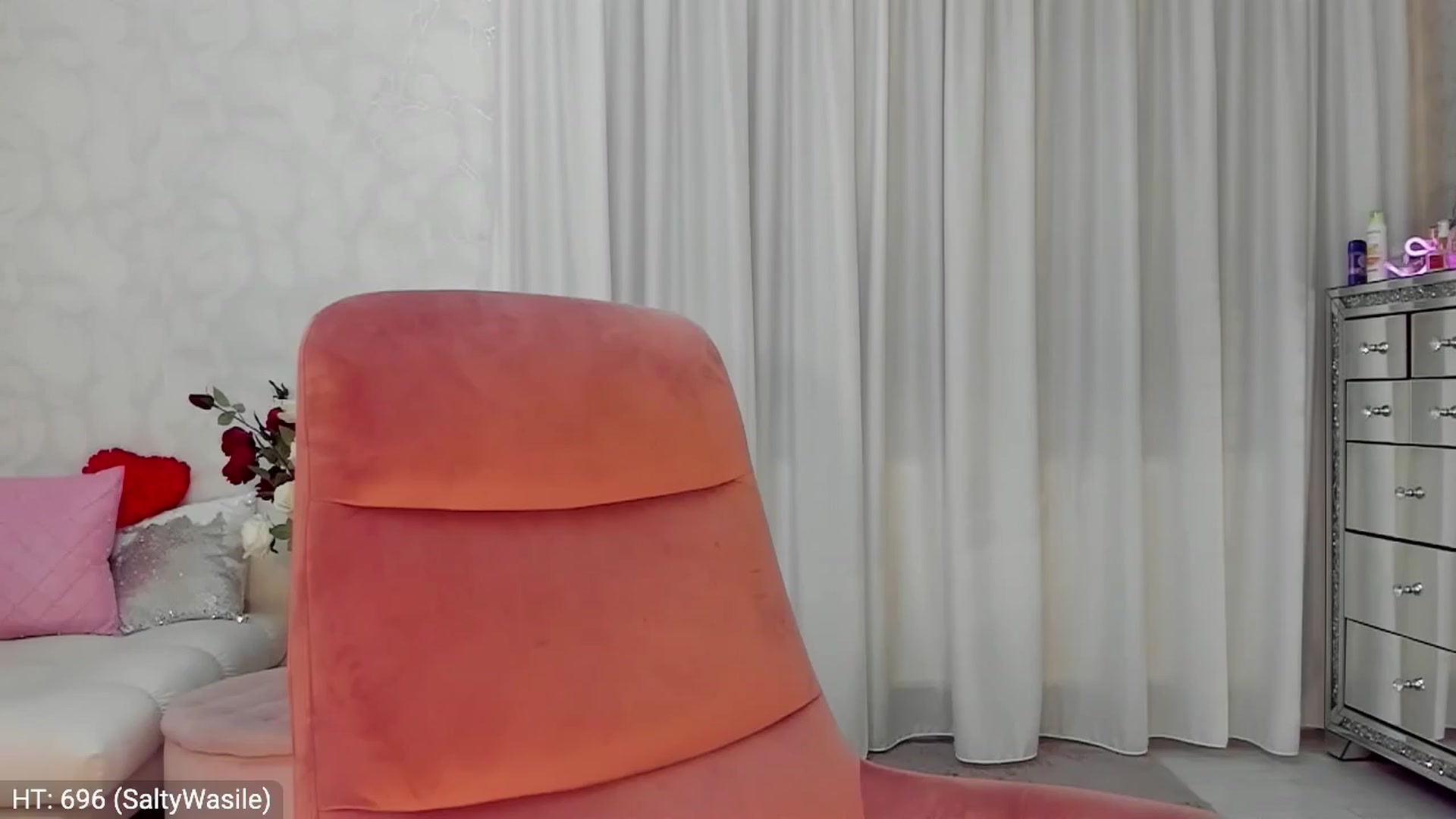 Gallery image thumbnail from MissButterfly's myfreecams stream on, 03/30/2024, 01:33 image 16 of 20