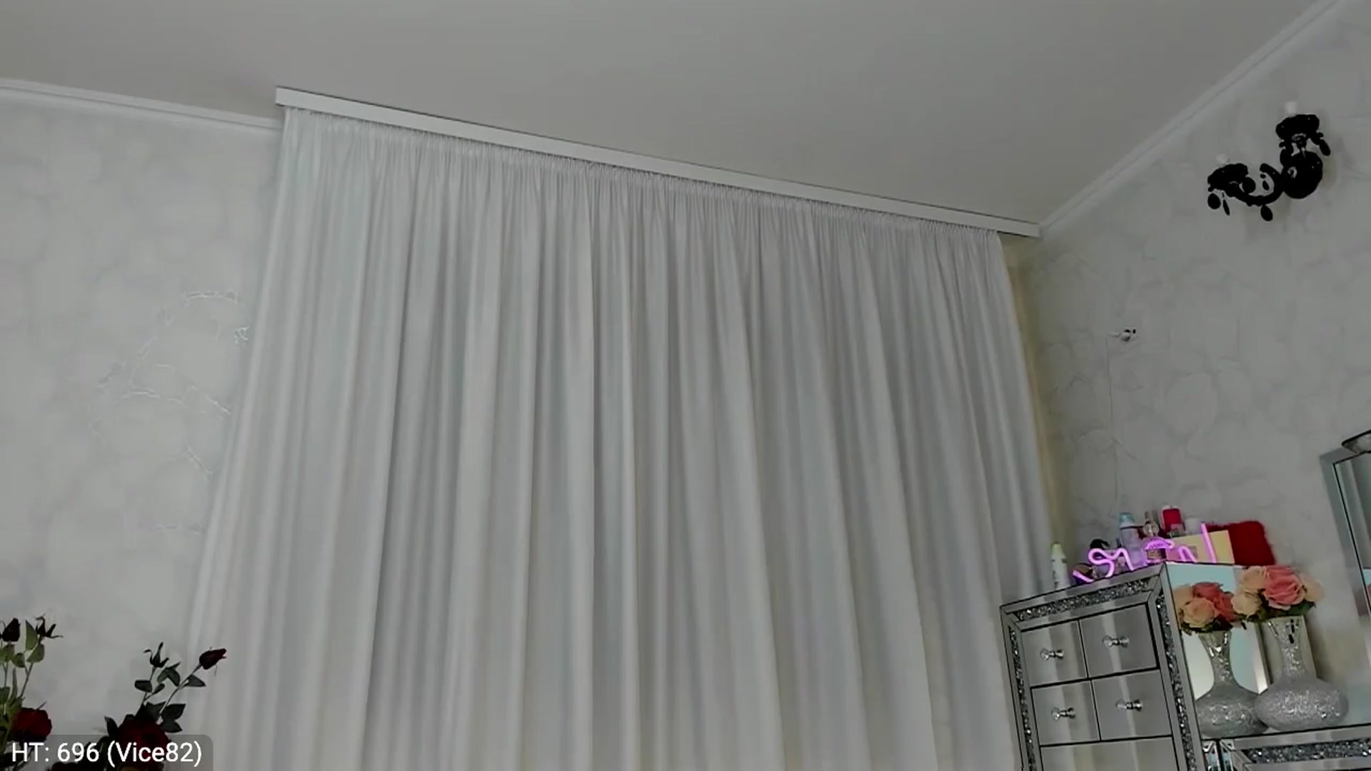 Gallery image thumbnail from MissButterfly's myfreecams stream on, 04/03/2024, 05:32 image 4 of 20
