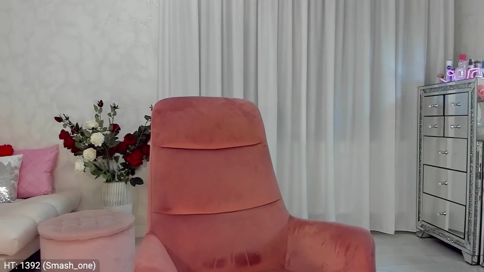 Gallery image thumbnail from MissButterfly's myfreecams stream on, 05/09/2024, 22:43 image 19 of 20