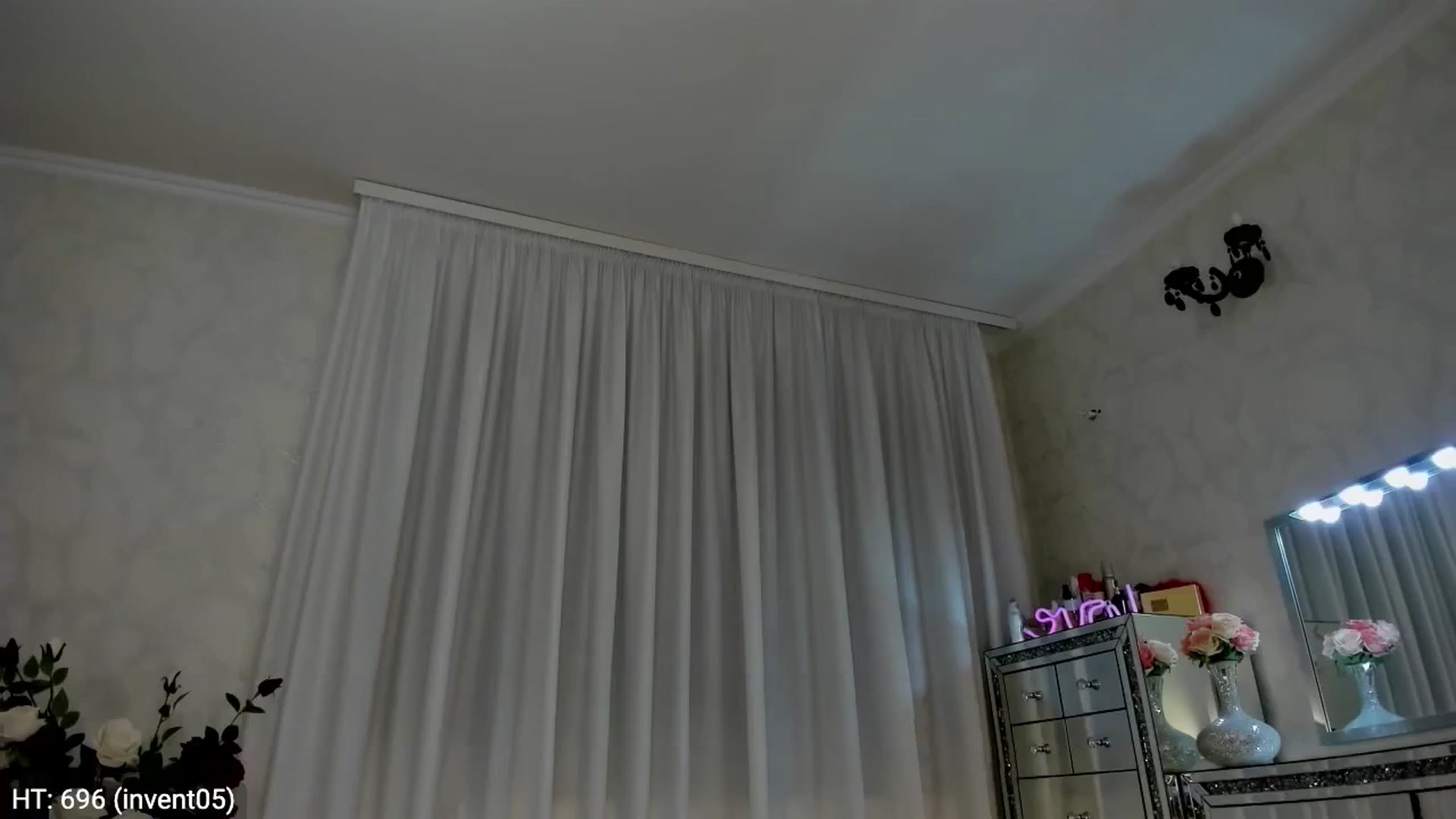Gallery image thumbnail from MissButterfly's myfreecams stream on, 05/17/2024, 22:10 image 13 of 20