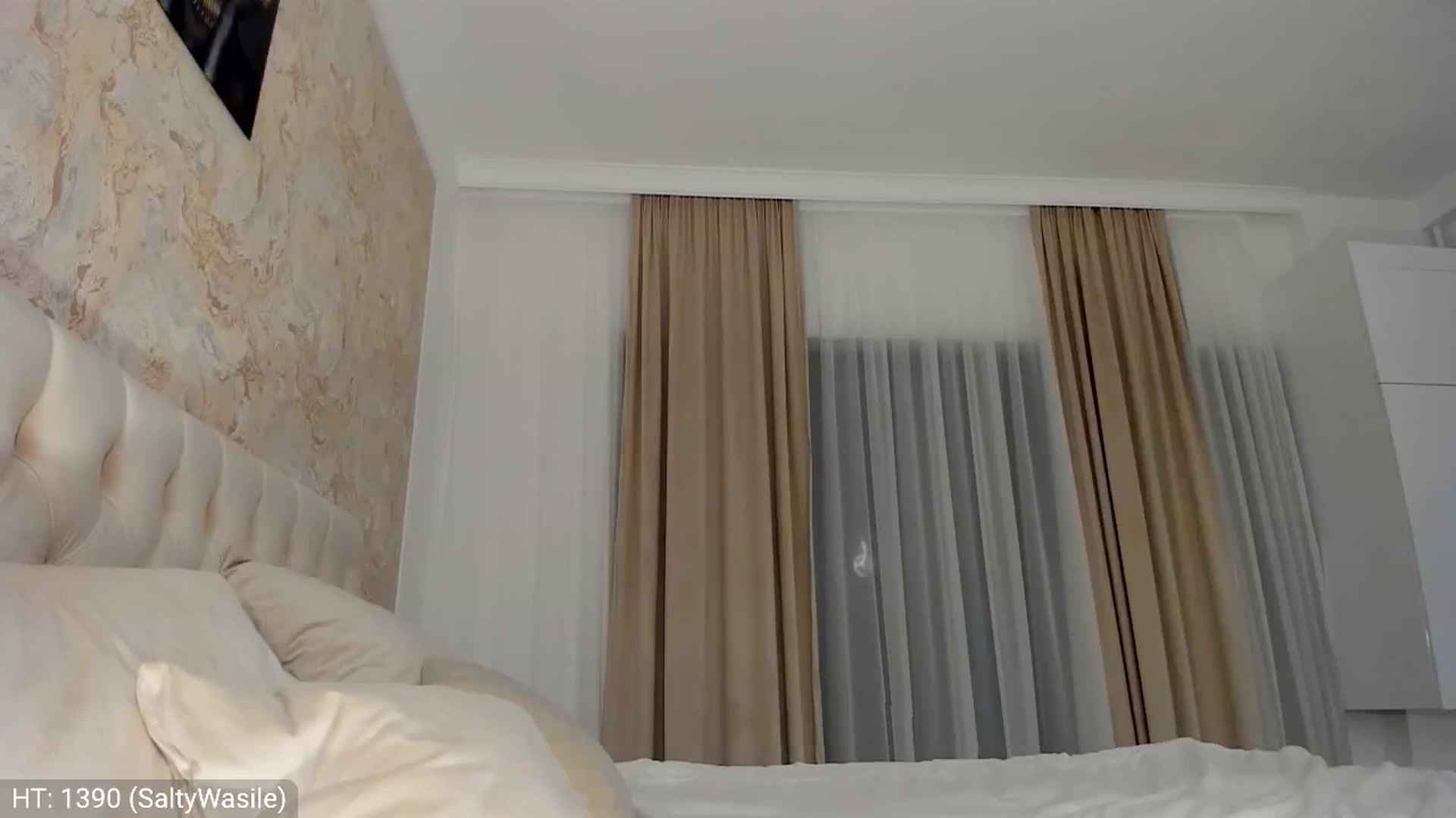Gallery image thumbnail from MissButterfly's myfreecams stream on, 06/27/2024, 01:08 image 15 of 20