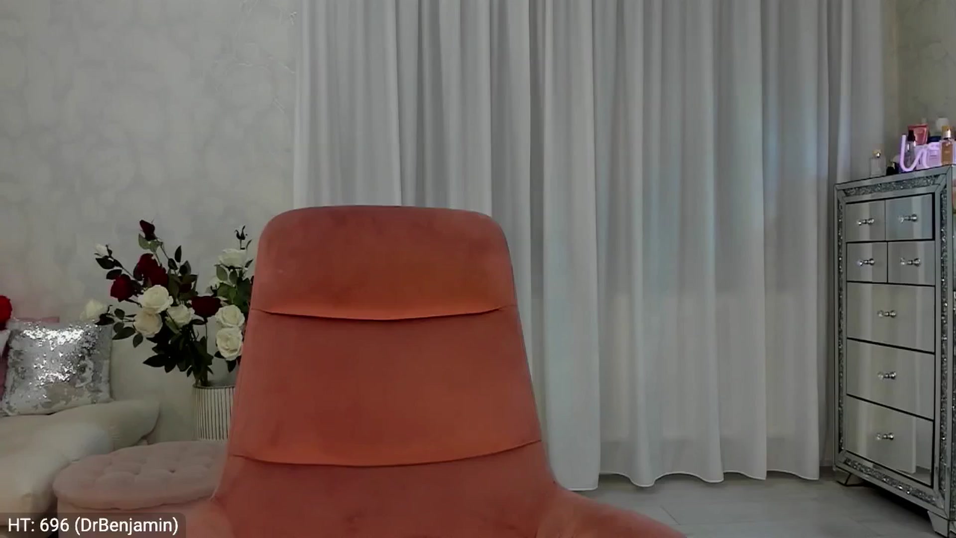 Gallery image thumbnail from MissButterfly's myfreecams stream on, 07/04/2024, 23:14 image 15 of 20