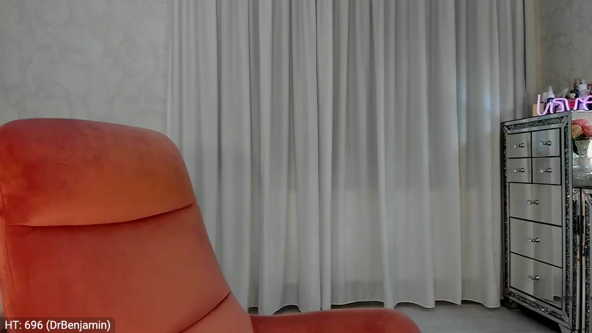 Gallery image thumbnail from MissButterfly's myfreecams stream on, 07/20/2024, 01:06 image 13 of 20