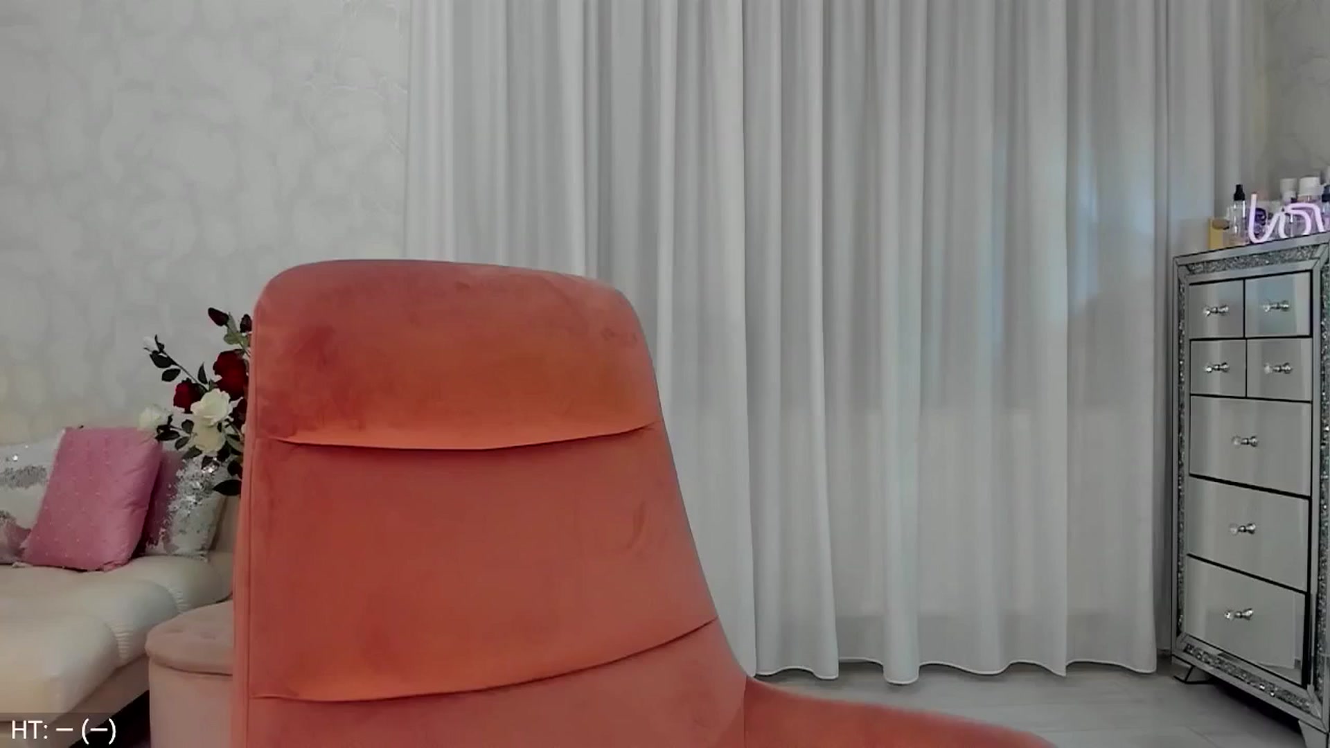 Gallery image thumbnail from MissButterfly's myfreecams stream on, 08/29/2024, 05:54 image 2 of 20
