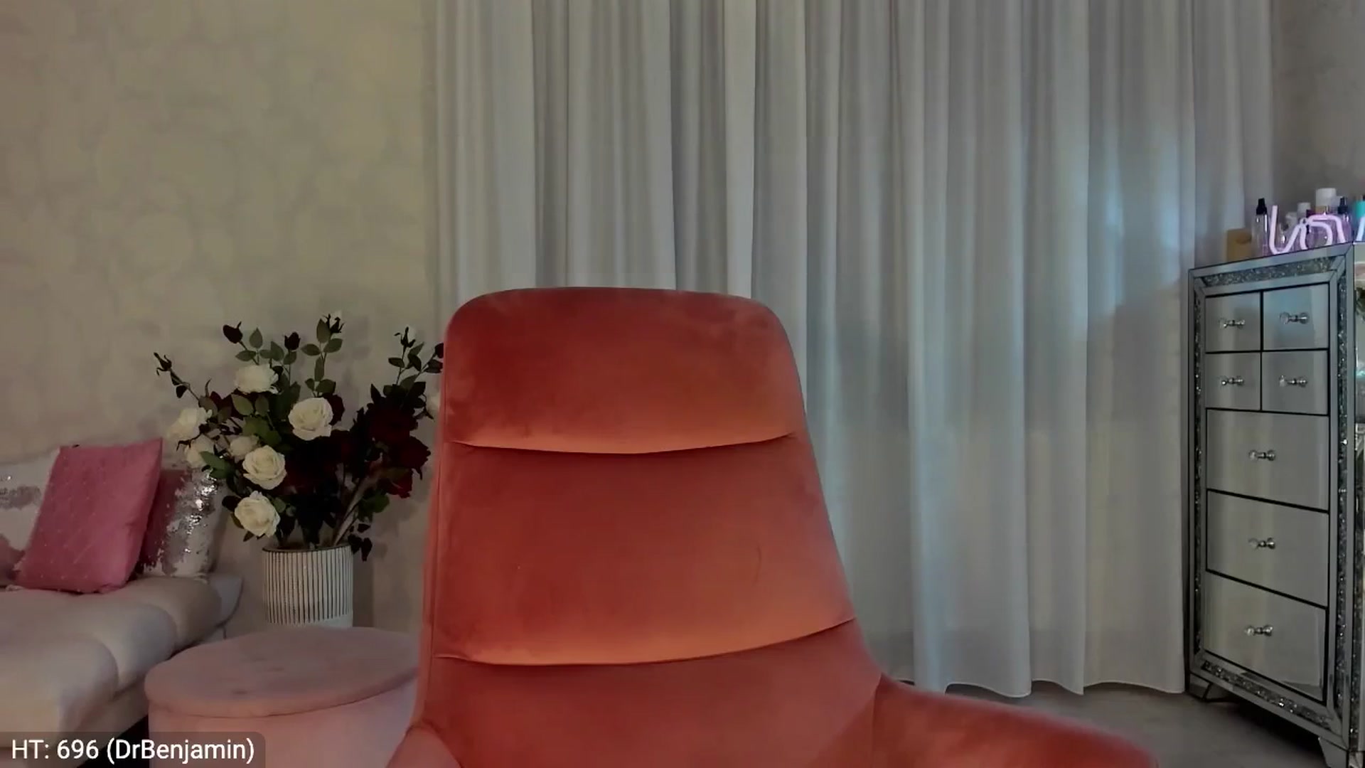 Gallery image thumbnail from MissButterfly's myfreecams stream on, 08/30/2024, 04:25 image 5 of 20