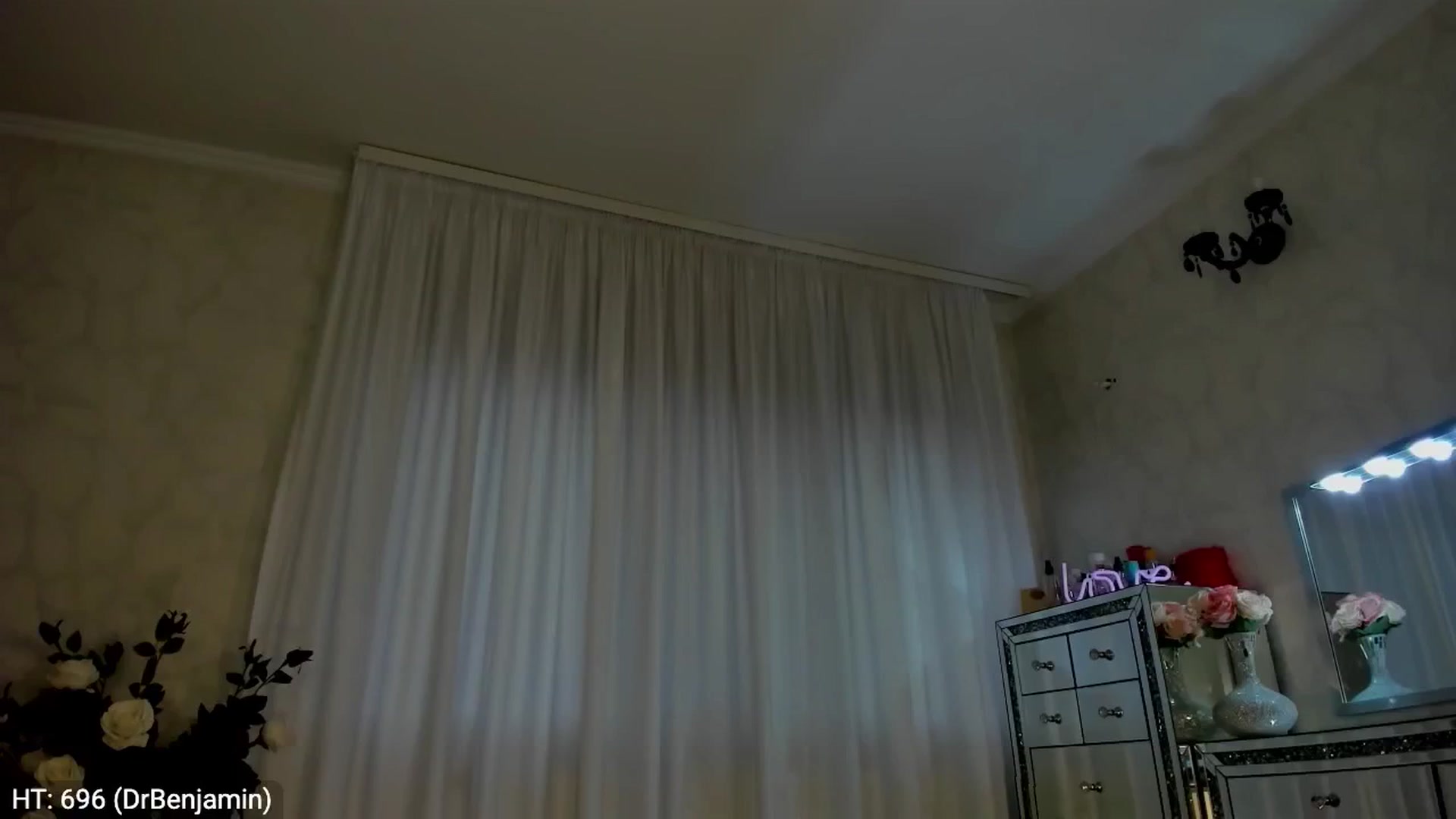 Gallery image thumbnail from MissButterfly's myfreecams stream on, 08/30/2024, 06:27 image 10 of 20