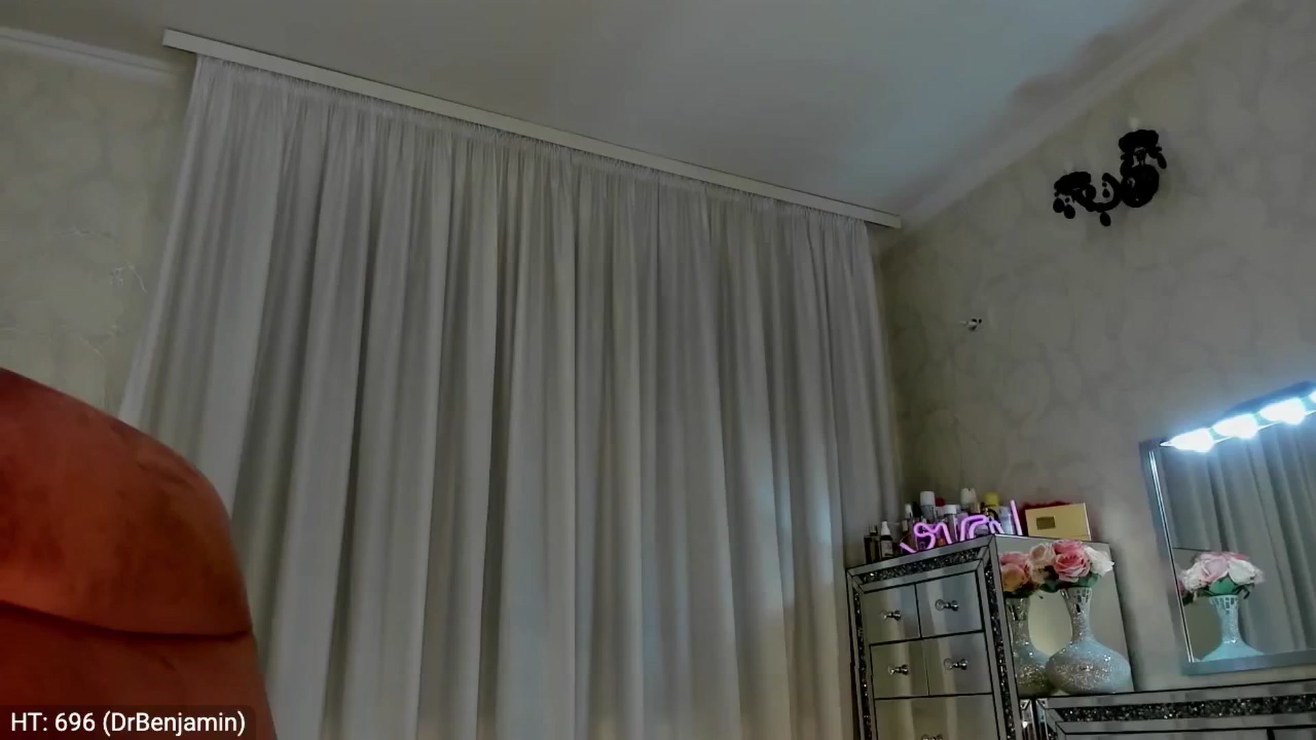Gallery image thumbnail from MissButterfly's myfreecams stream on, 09/27/2024, 03:21 image 10 of 20