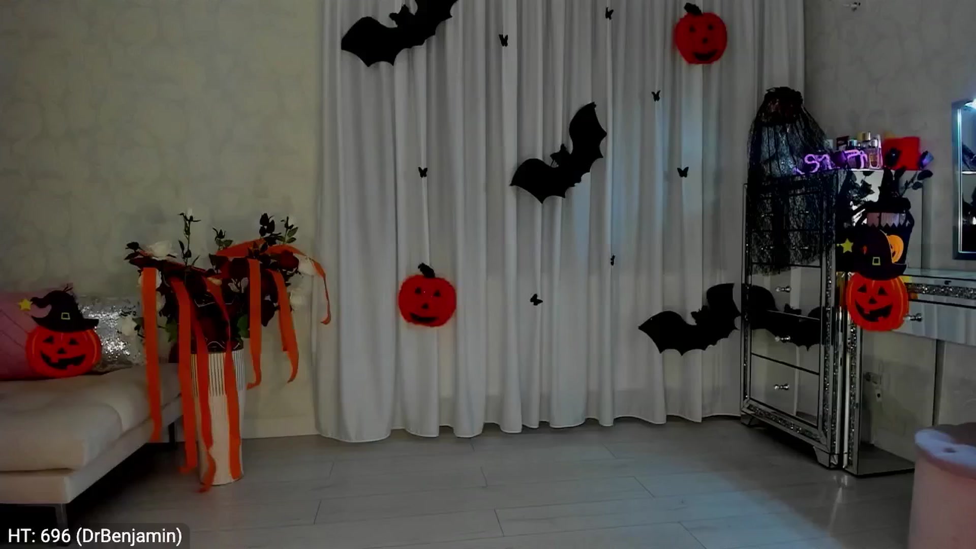 Gallery image thumbnail from MissButterfly's myfreecams stream on, 11/01/2024, 24:05 image 15 of 20