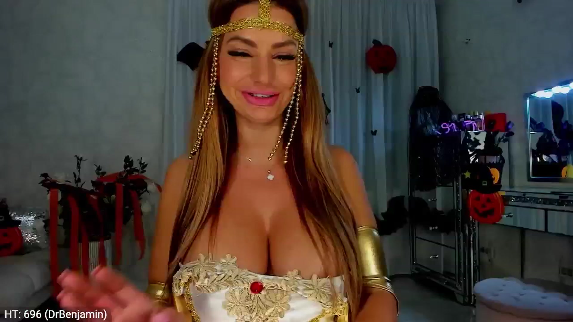 Gallery image thumbnail from MissButterfly's myfreecams stream on, 11/01/2024, 02:22 image 11 of 20