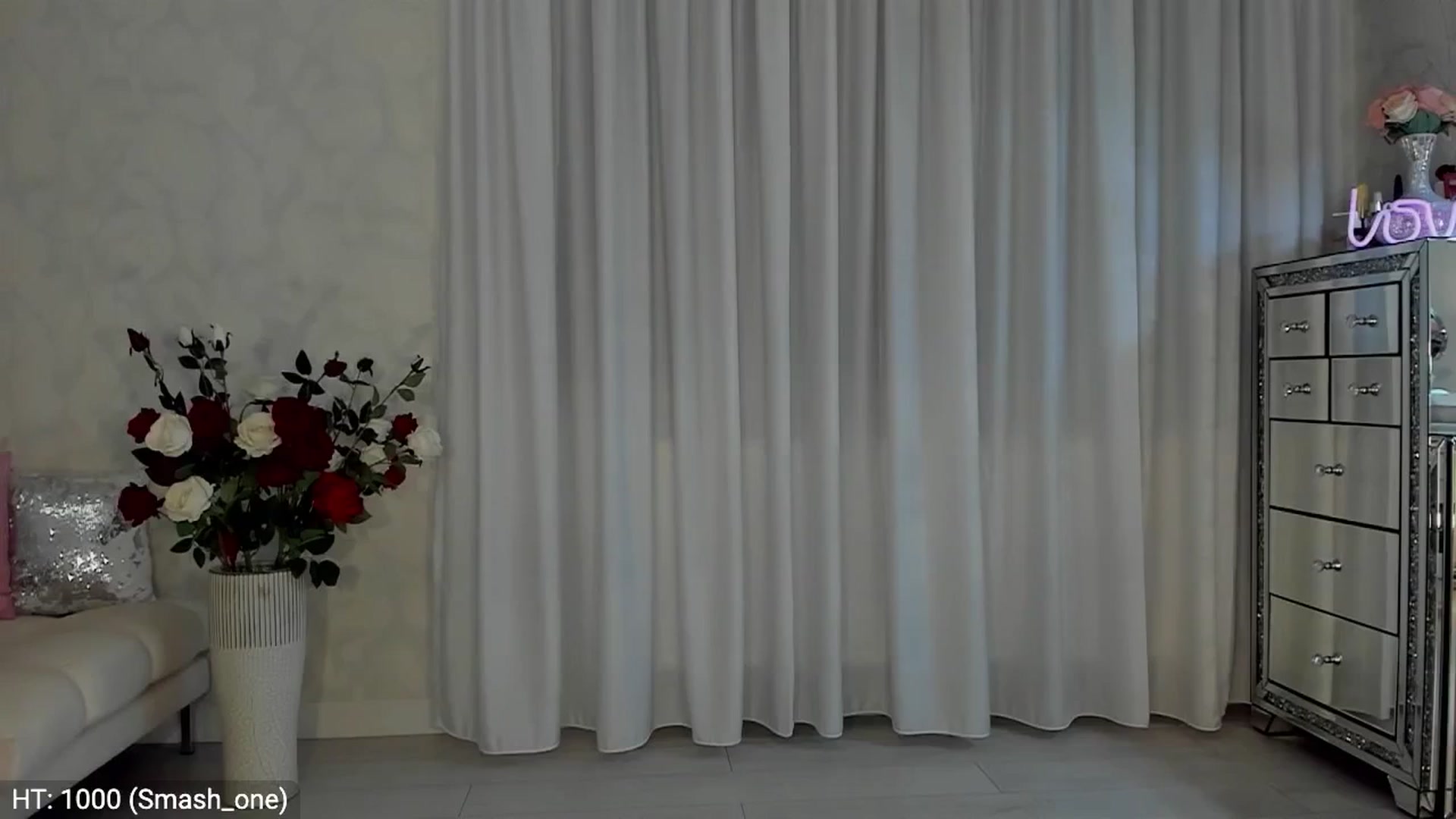Gallery image thumbnail from MissButterfly's myfreecams stream on, 11/14/2024, 06:08 image 6 of 20