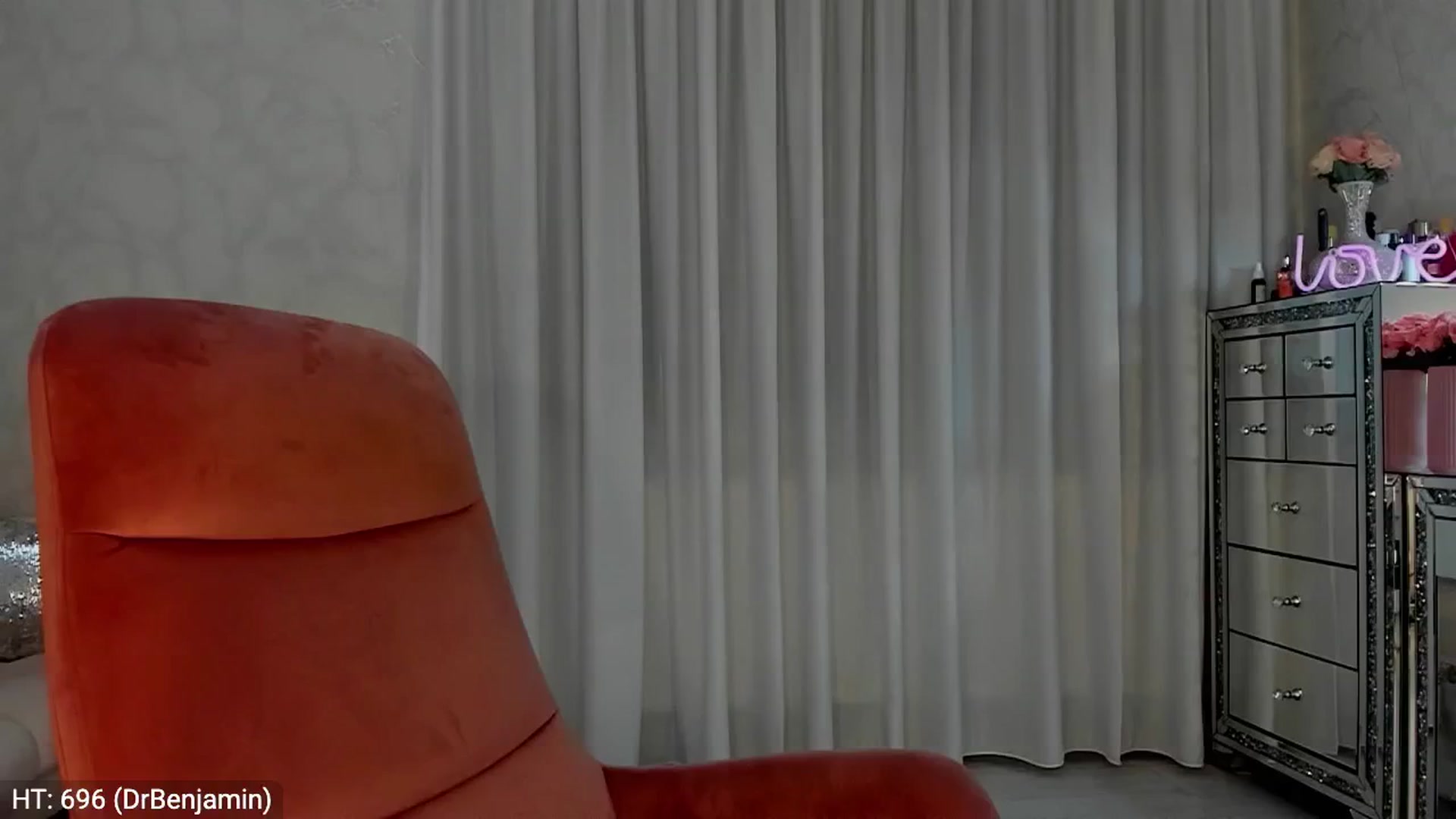 Gallery image thumbnail from MissButterfly's myfreecams stream on, 11/21/2024, 02:42 image 2 of 20