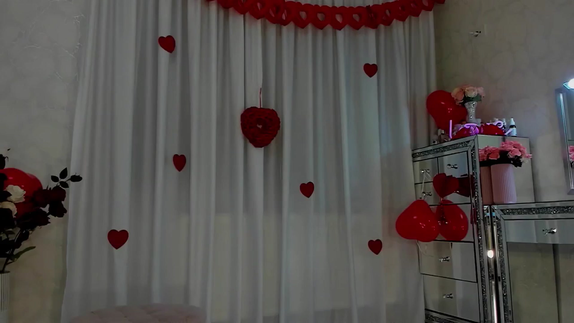 Gallery image thumbnail from MissButterfly's myfreecams stream on, 02/14/2025, 06:33 image 8 of 20