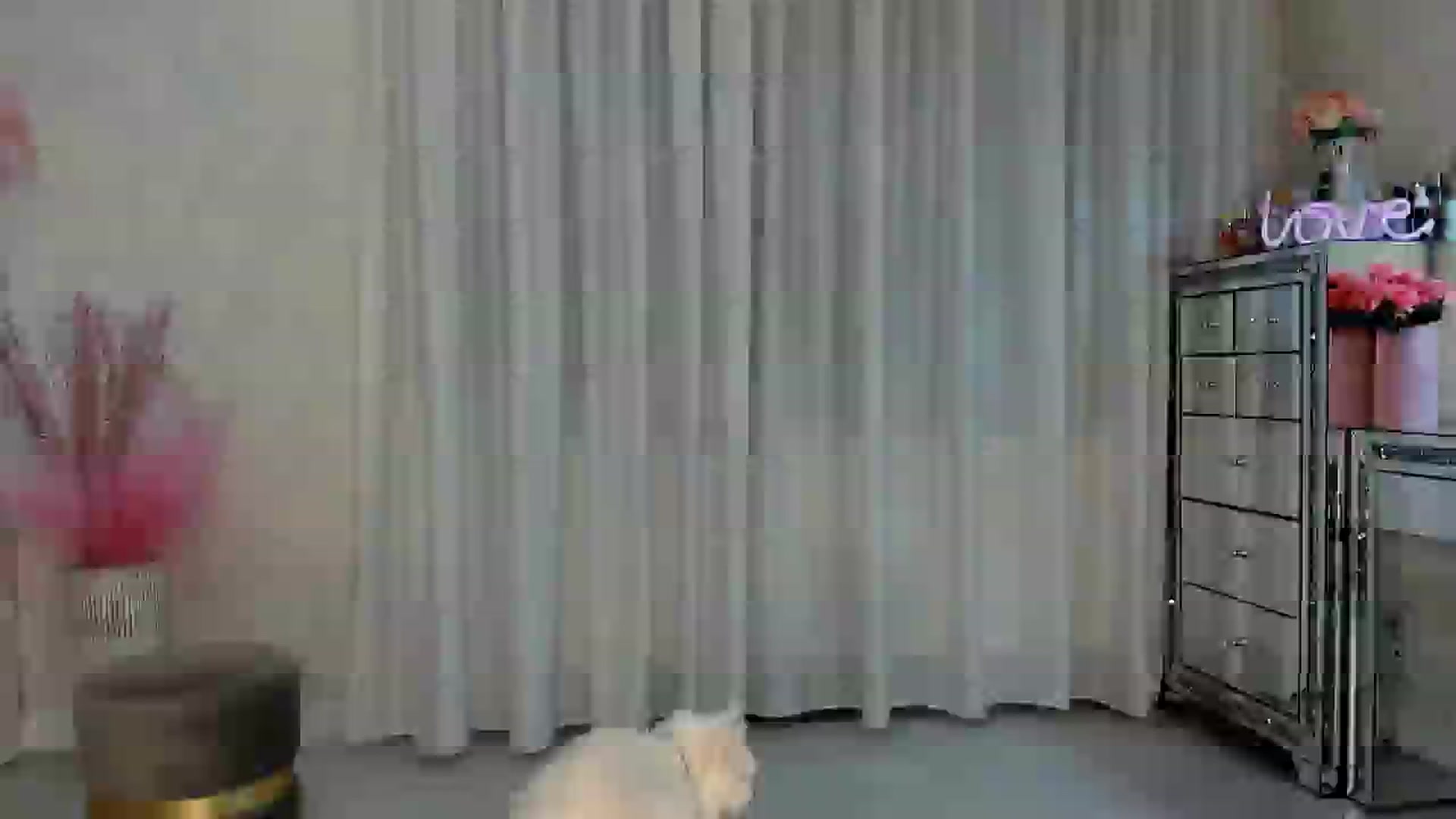 Gallery image thumbnail from MissButterfly's myfreecams stream on, 07/31/2025, 02:46 image 2 of 20
