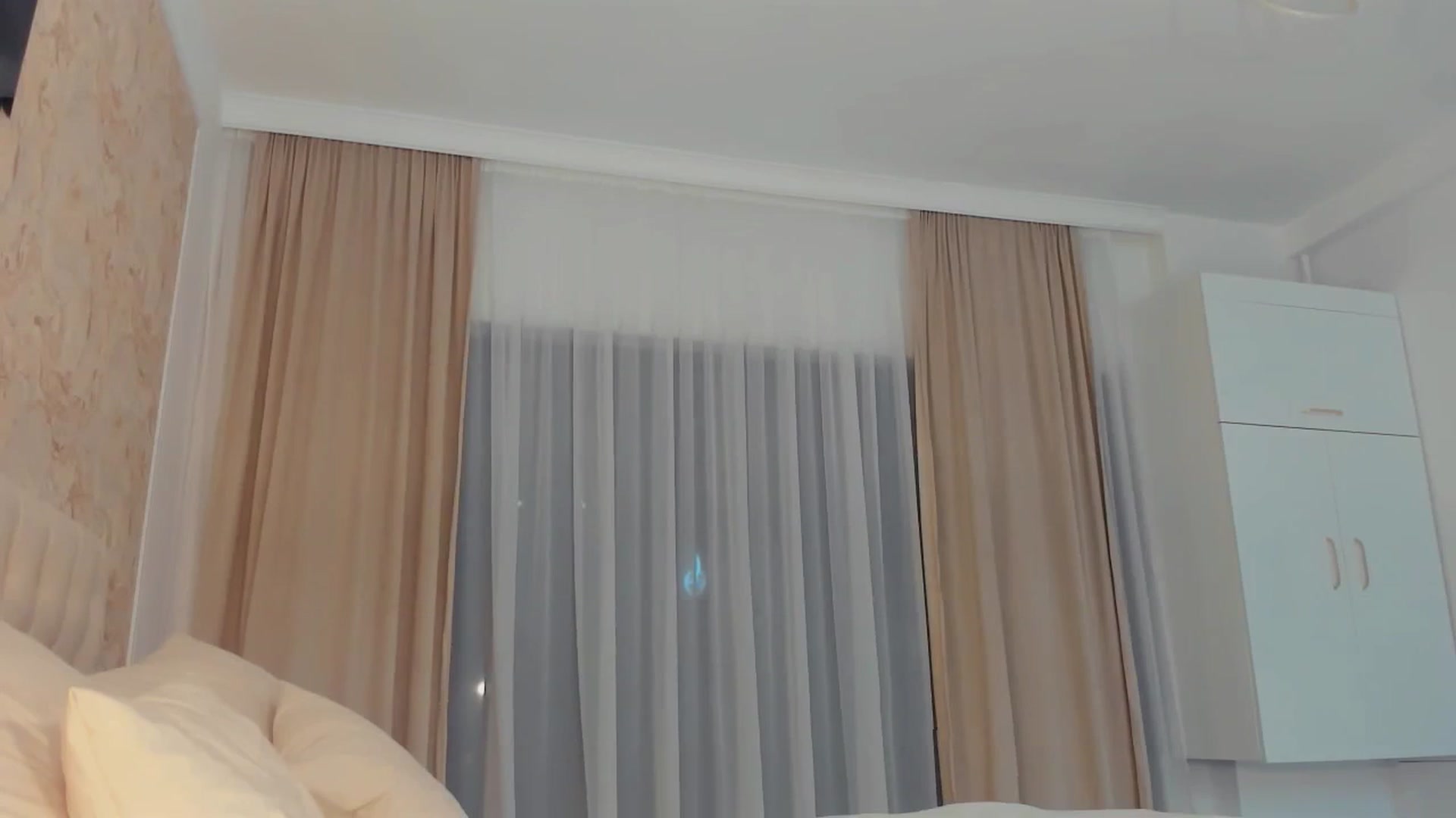 Gallery image thumbnail from MissButterfly's myfreecams stream on, 08/23/2025, 04:05 image 14 of 20