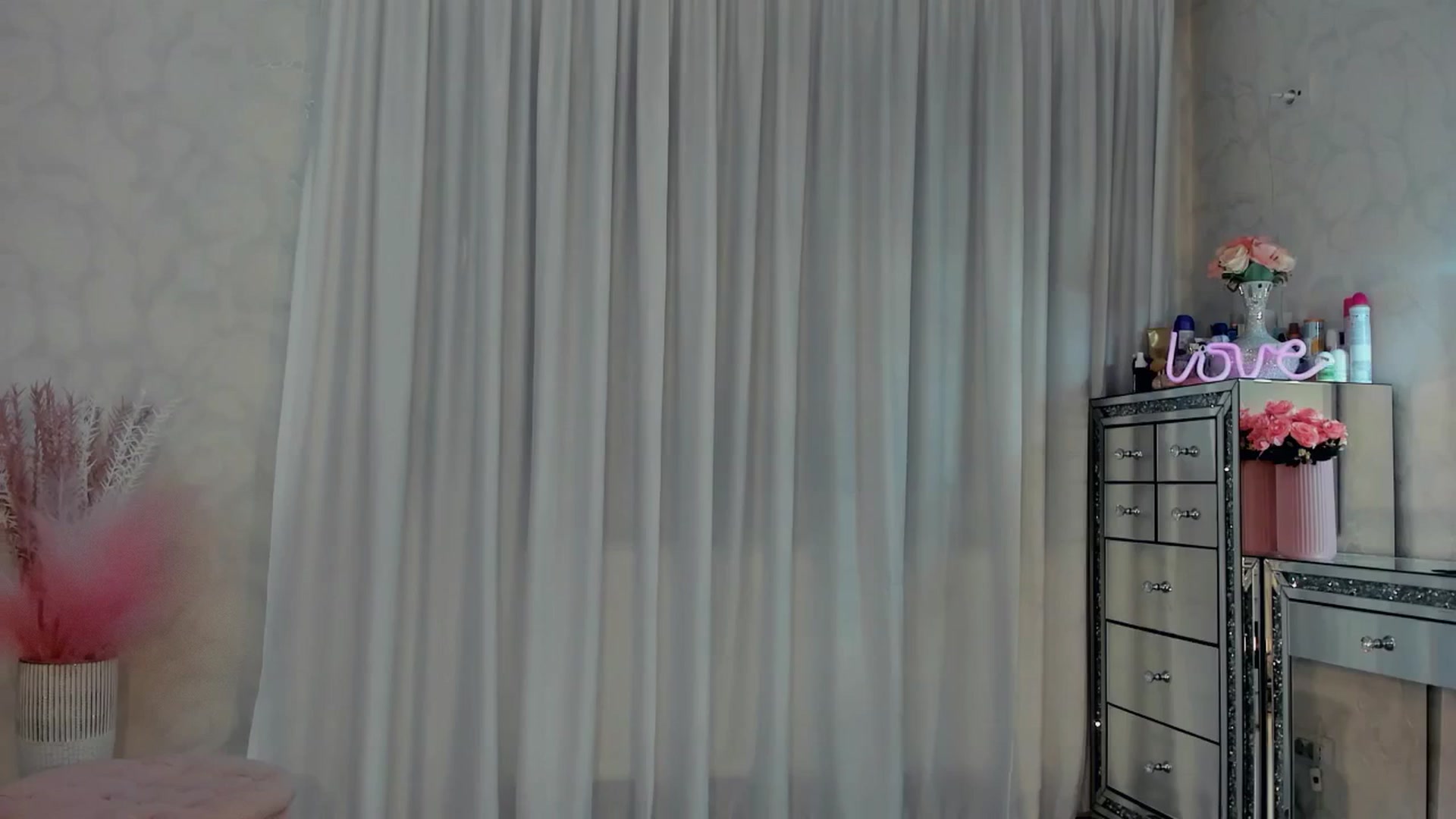 Gallery image thumbnail from MissButterfly's myfreecams stream on, 11/15/2025, 03:53 image 13 of 20