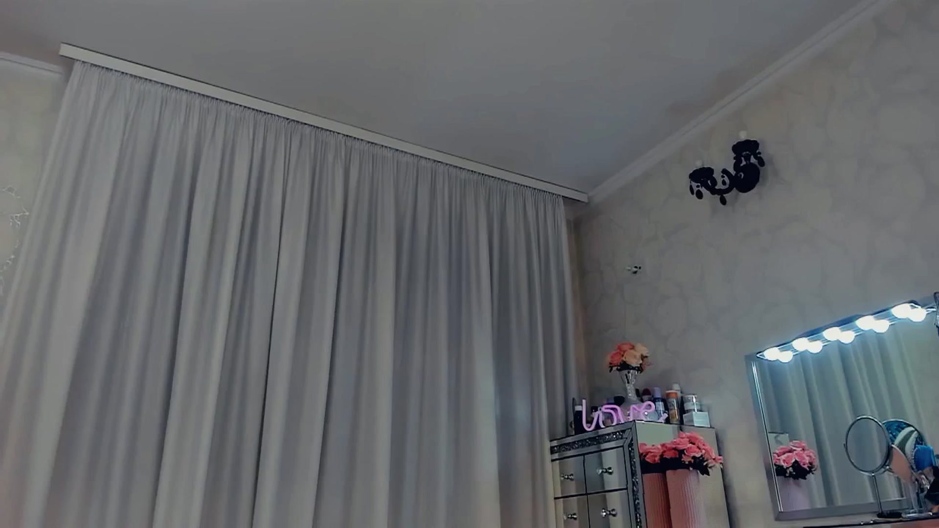 Gallery image thumbnail from MissButterfly's myfreecams stream on, 01/07/2026, 02:35 image 8 of 20