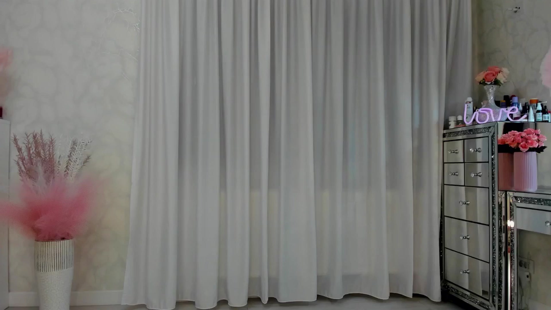 Gallery image thumbnail from MissButterfly's myfreecams stream on, 01/23/2026, 04:32 image 10 of 20