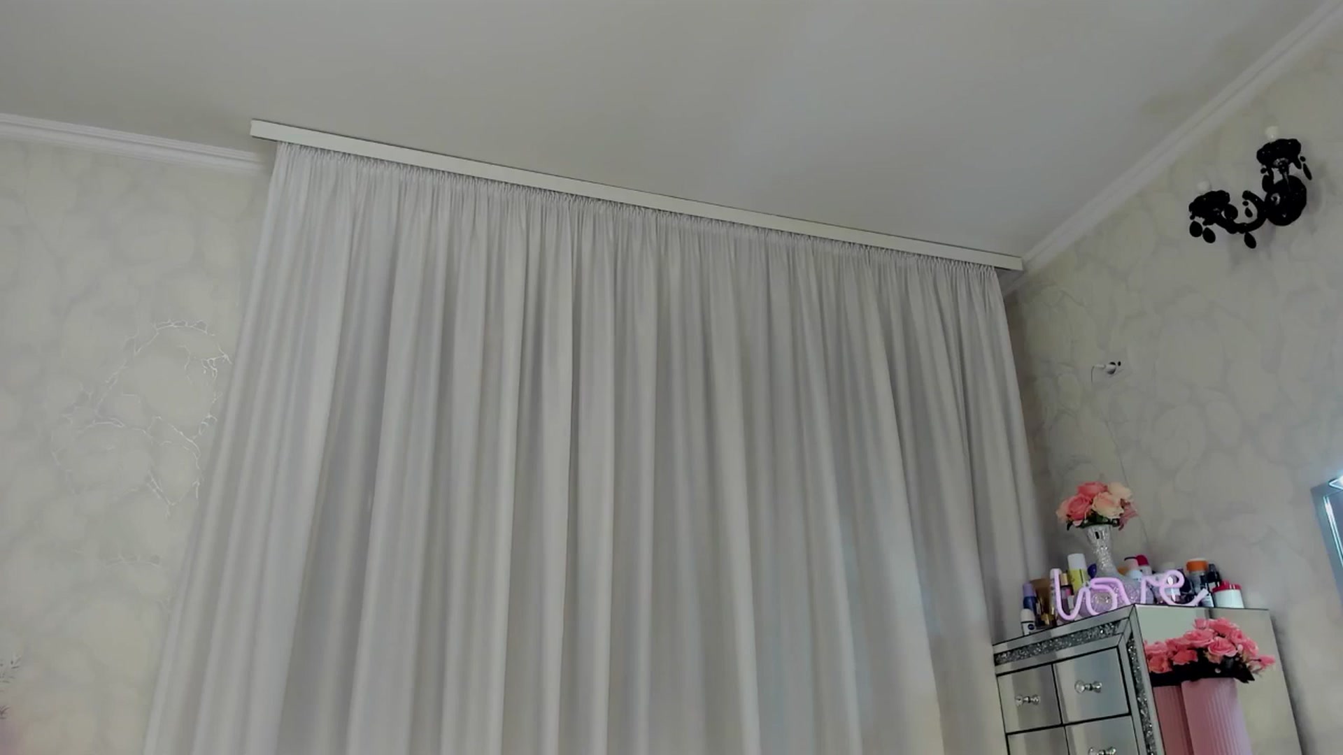 Gallery image thumbnail from MissButterfly's myfreecams stream on, 01/30/2026, 05:22 image 15 of 20
