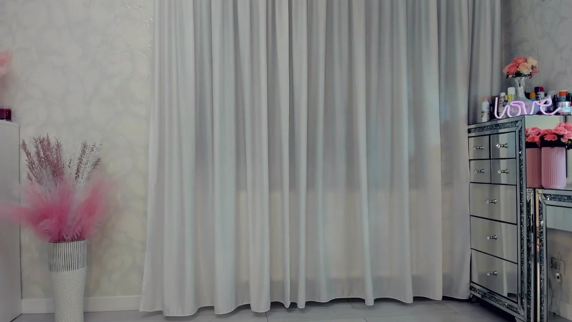 Gallery image thumbnail from MissButterfly's myfreecams stream on, 01/31/2026, 24:36 image 9 of 20
